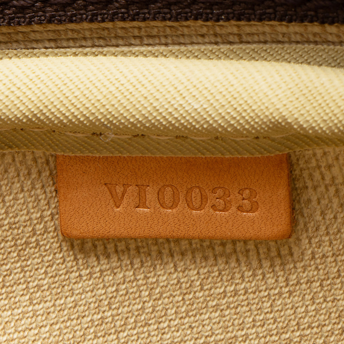 Louis Vuitton Vintage Monogram Canvas Alize 24 Heures Weekender