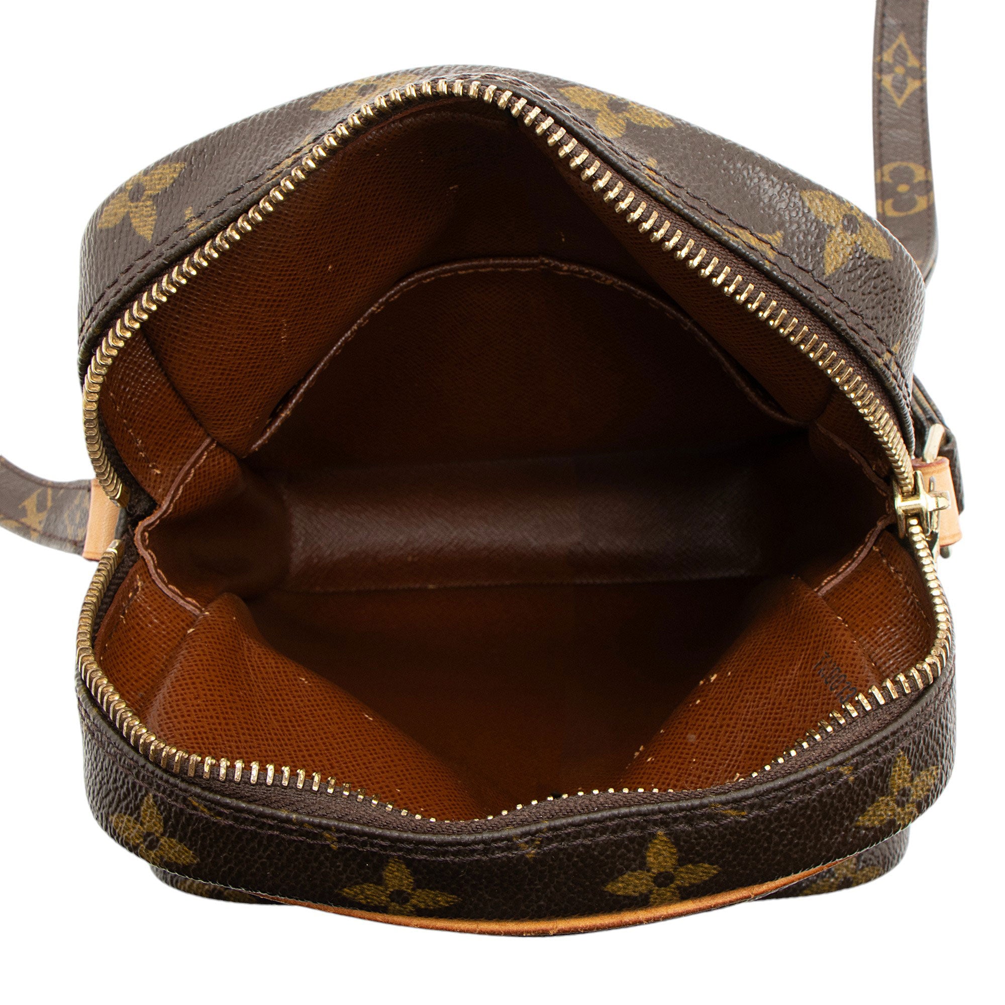 Louis Vuitton Vintage Monogram Canvas Amazone Shoulder Bag (SHF-YDVVcJ)