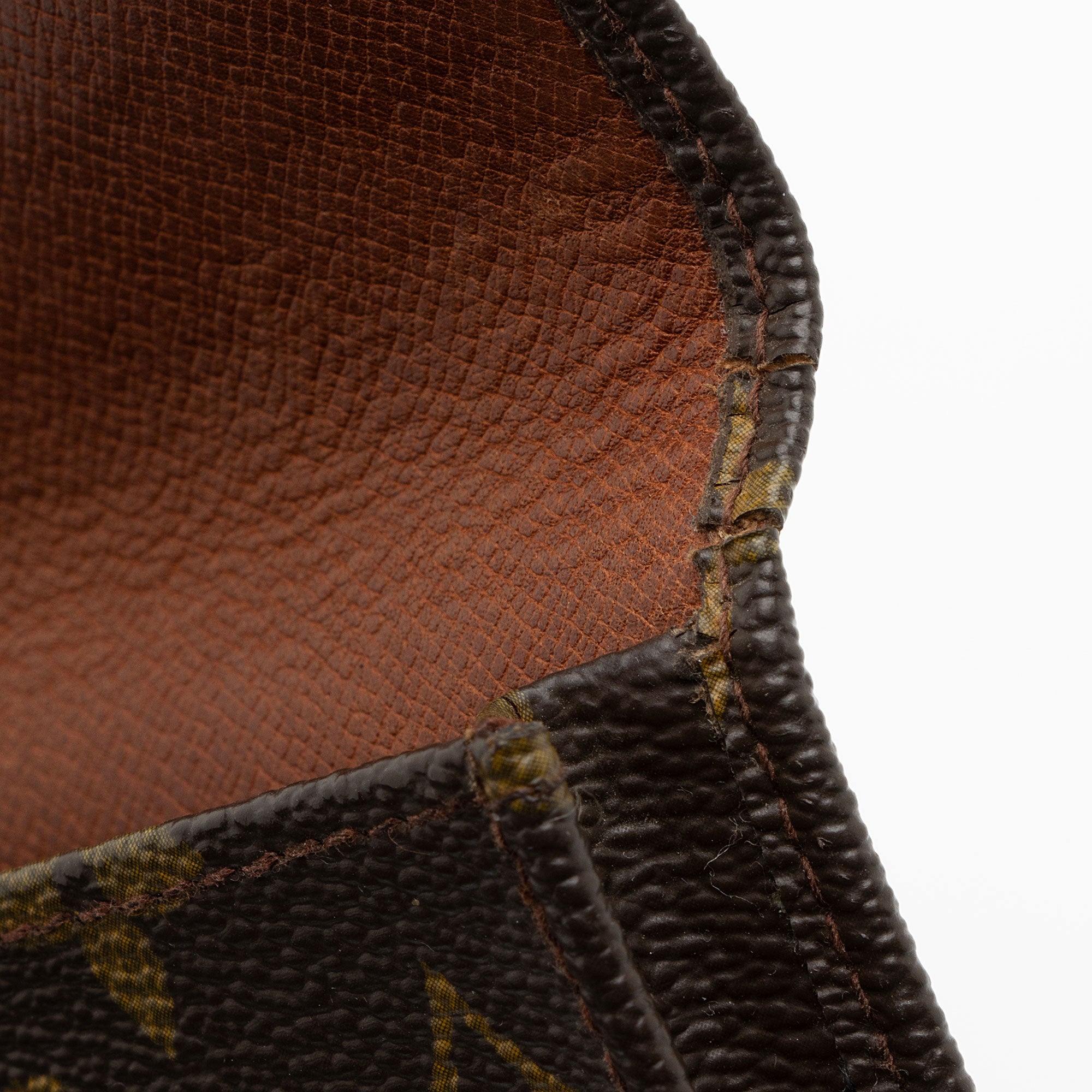 Louis Vuitton Vintage Monogram Canvas Checkbook Wallet (SHF-x8a5wY)