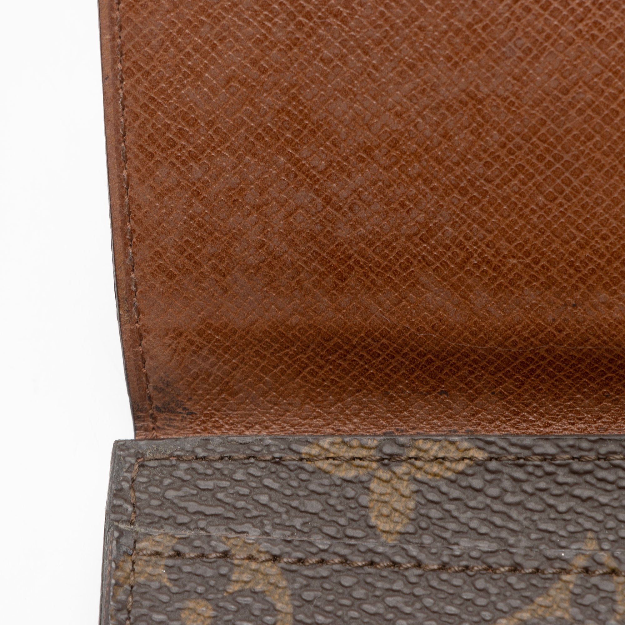 Louis Vuitton Vintage Monogram Canvas Checkbook Wallet (SHF-sqOuTh)