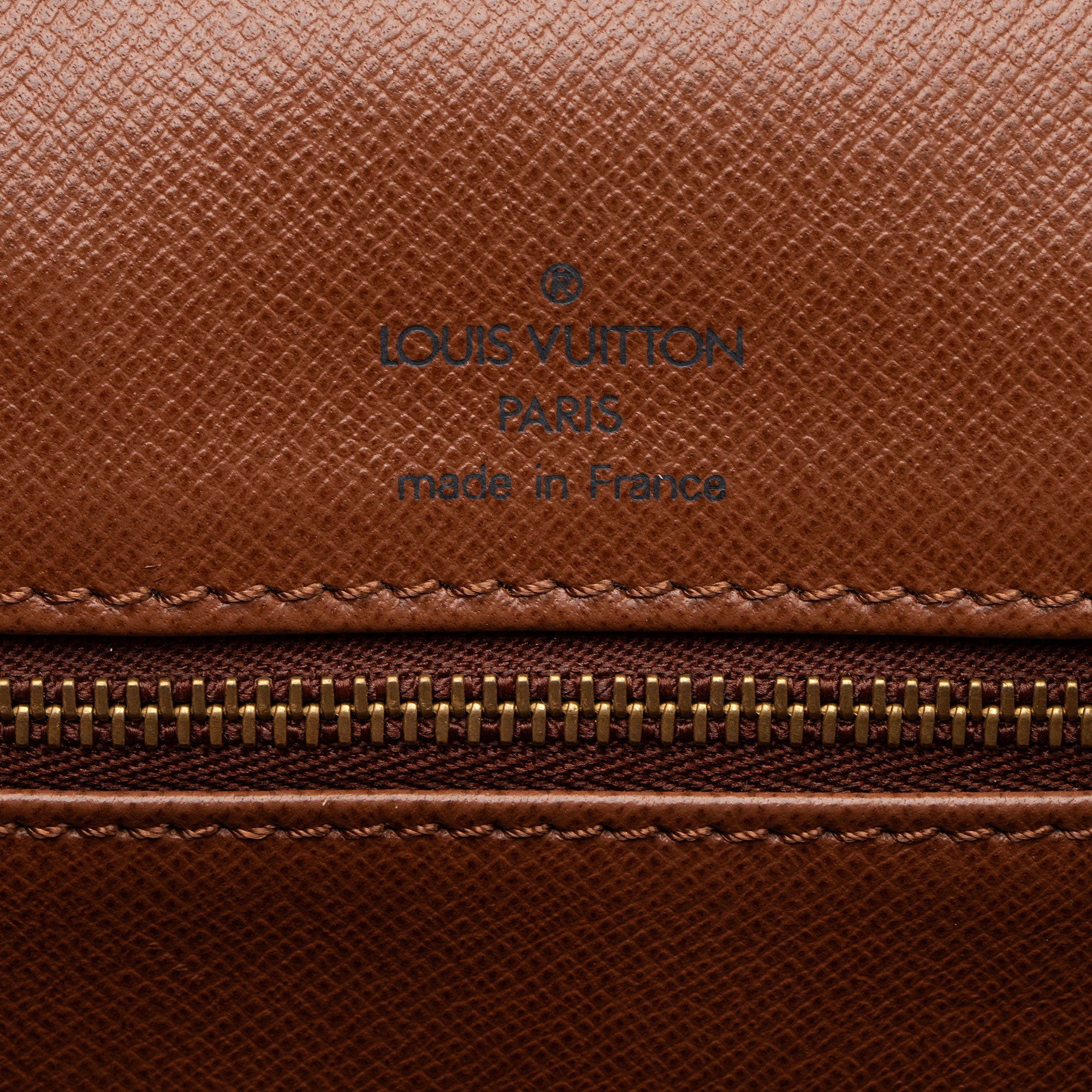 Louis Vuitton Vintage Monogram Canvas Dame 29 Clutch