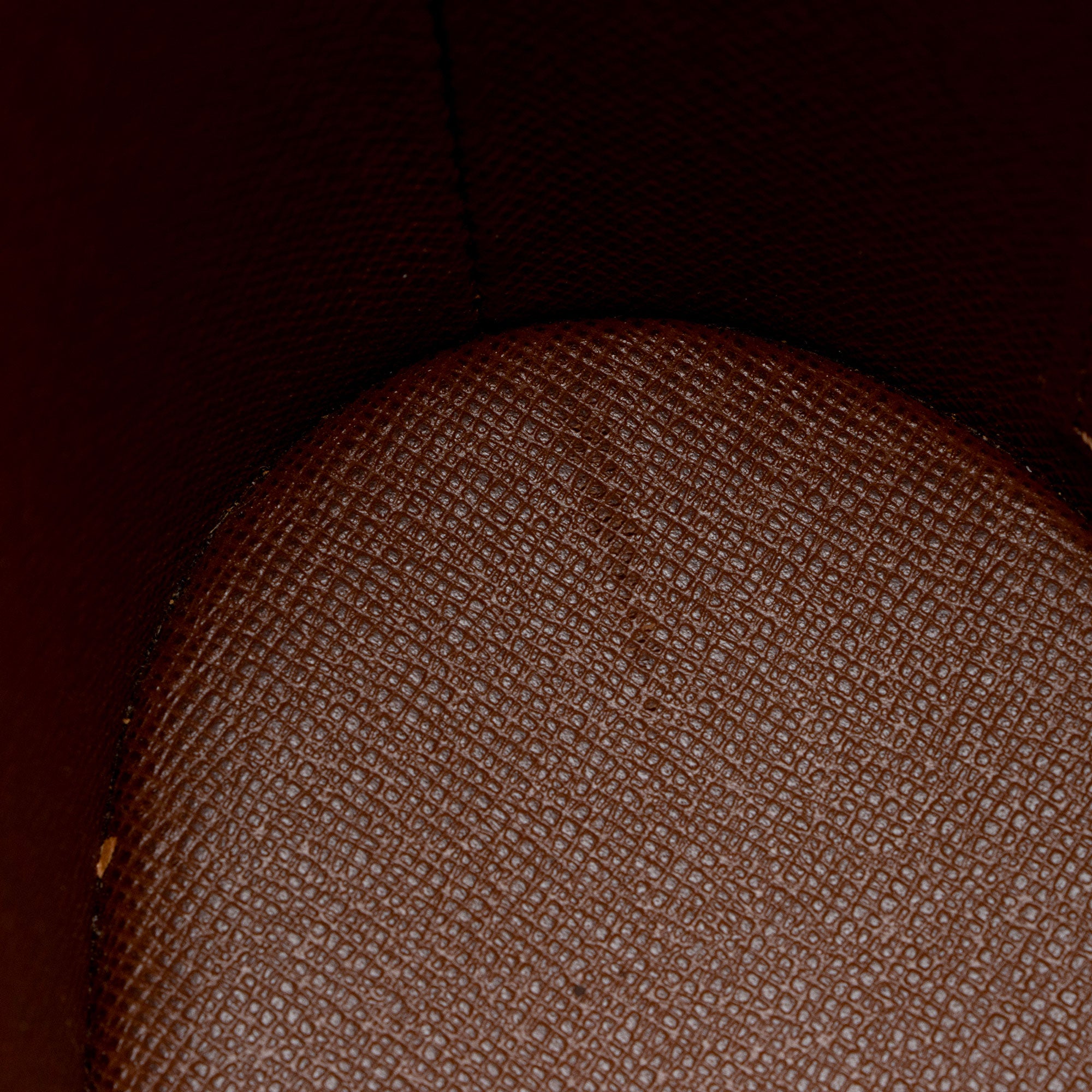 Louis Vuitton Vintage Monogram Canvas Drouot Shoulder Bag (SHF-1DGF9G)