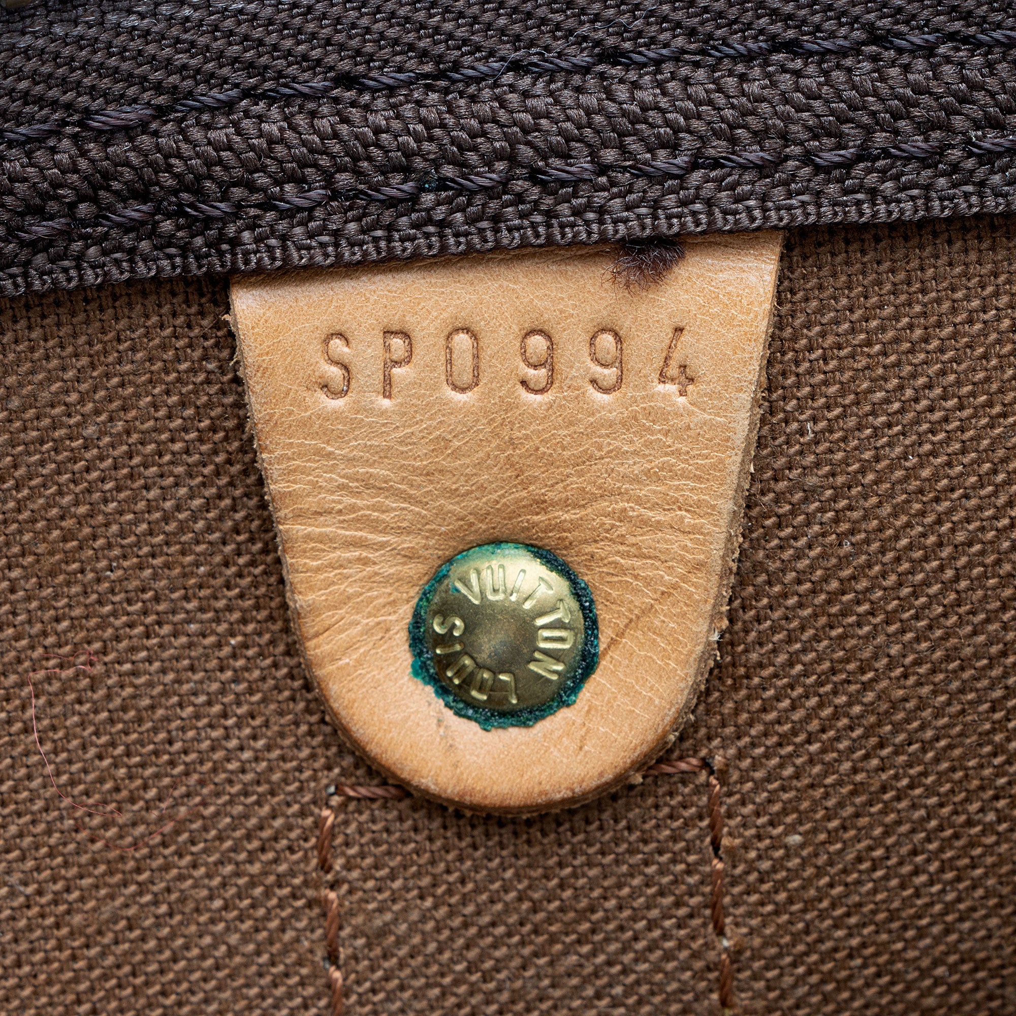 Louis Vuitton Vintage Monogram Canvas Keepall 50 Duffle Bag (SHF-GxKSuB)