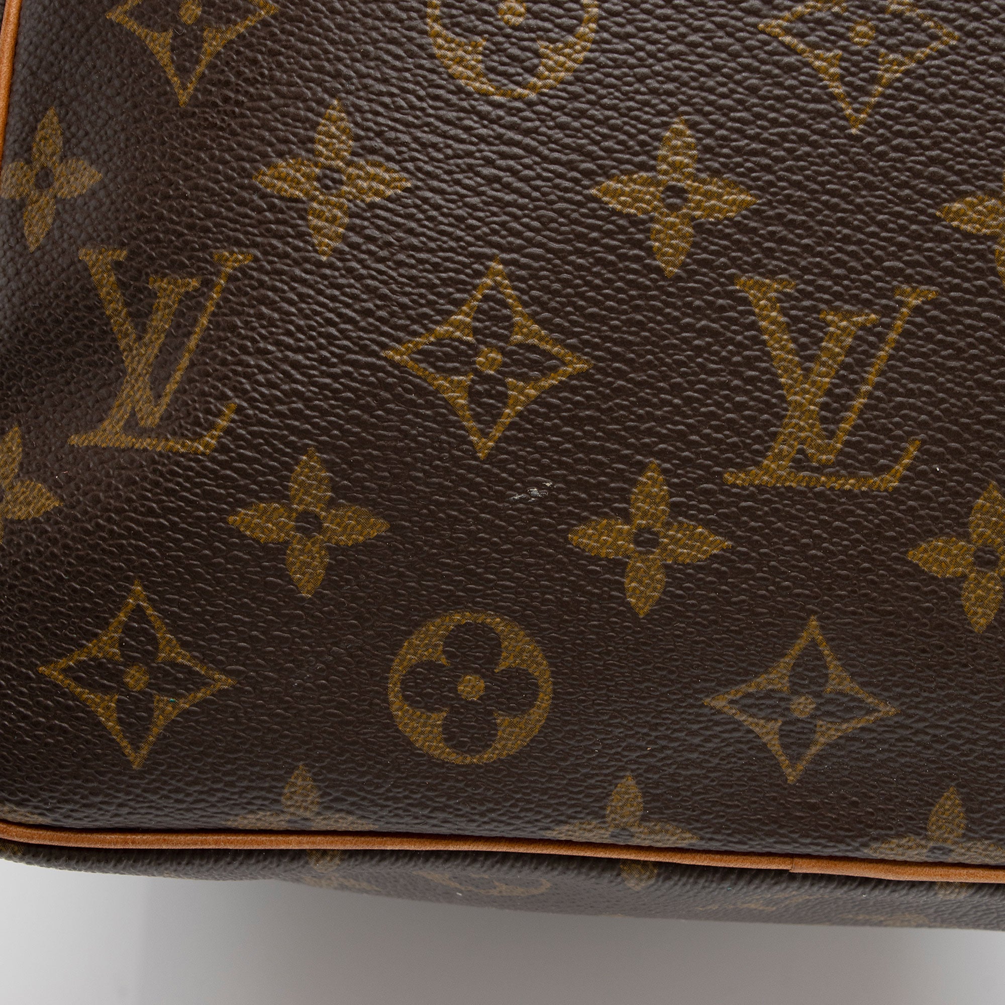 Louis Vuitton Vintage Monogram Canvas Keepall 50 Duffle Bag (SHF-X3iumx)