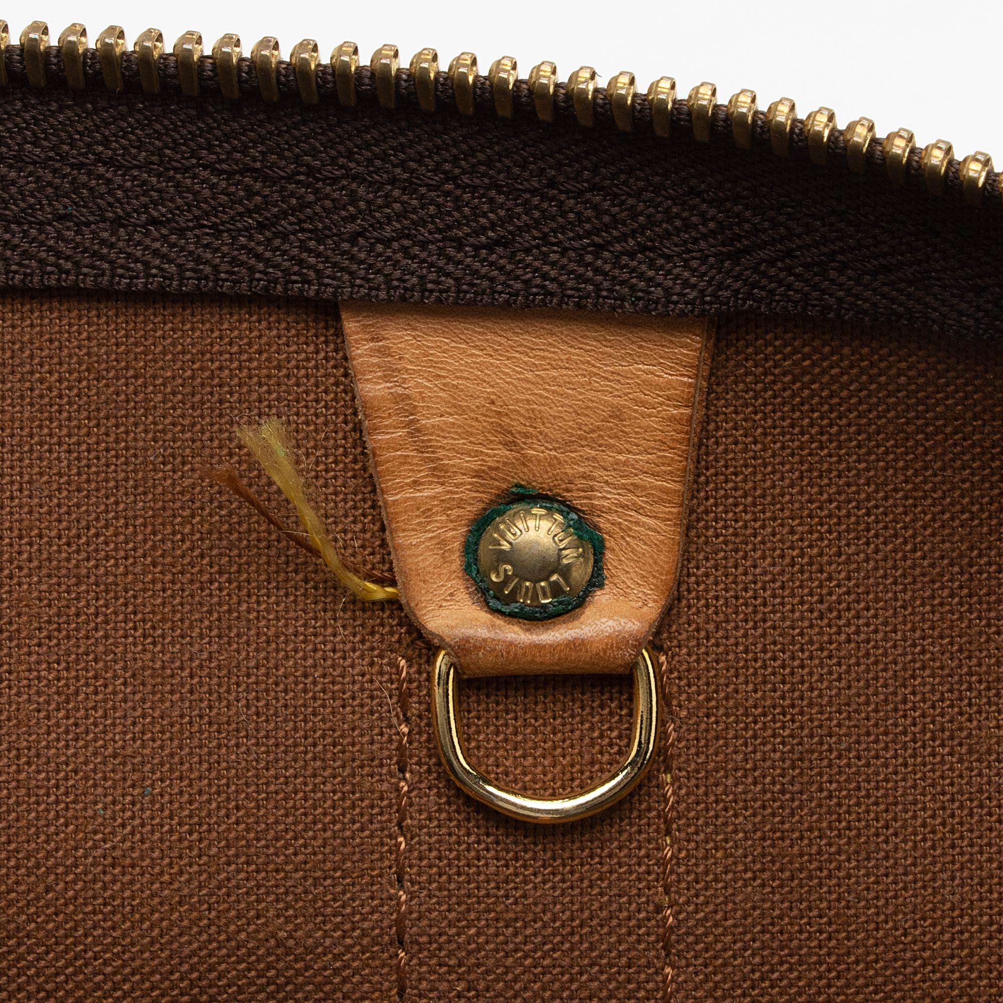 Louis Vuitton Vintage Monogram Canvas Keepall 55 Duffle Bag (SHF-7T21wA)