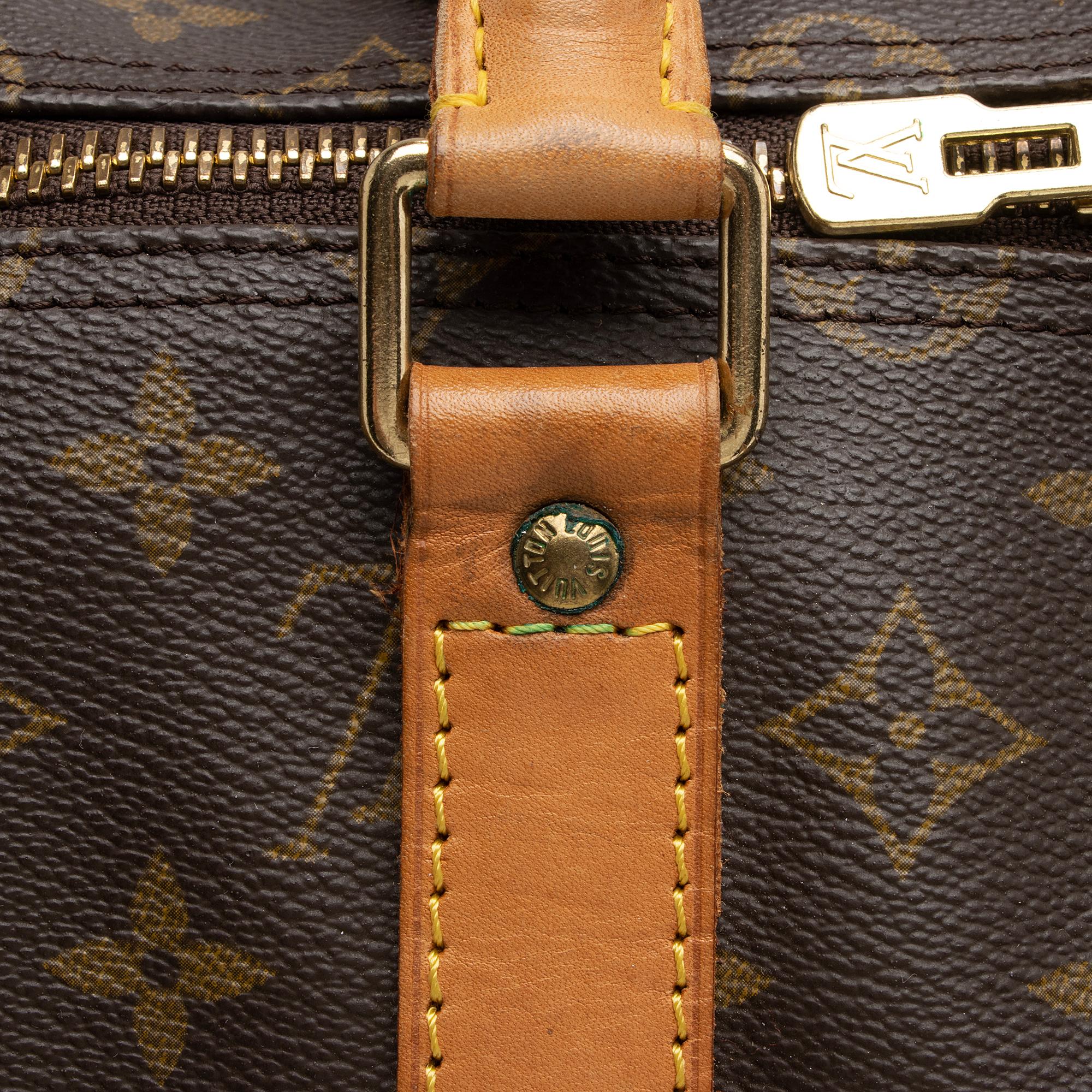 Louis Vuitton Vintage Monogram Canvas Keepall 55 Duffle Bag (SHF-7T21wA)