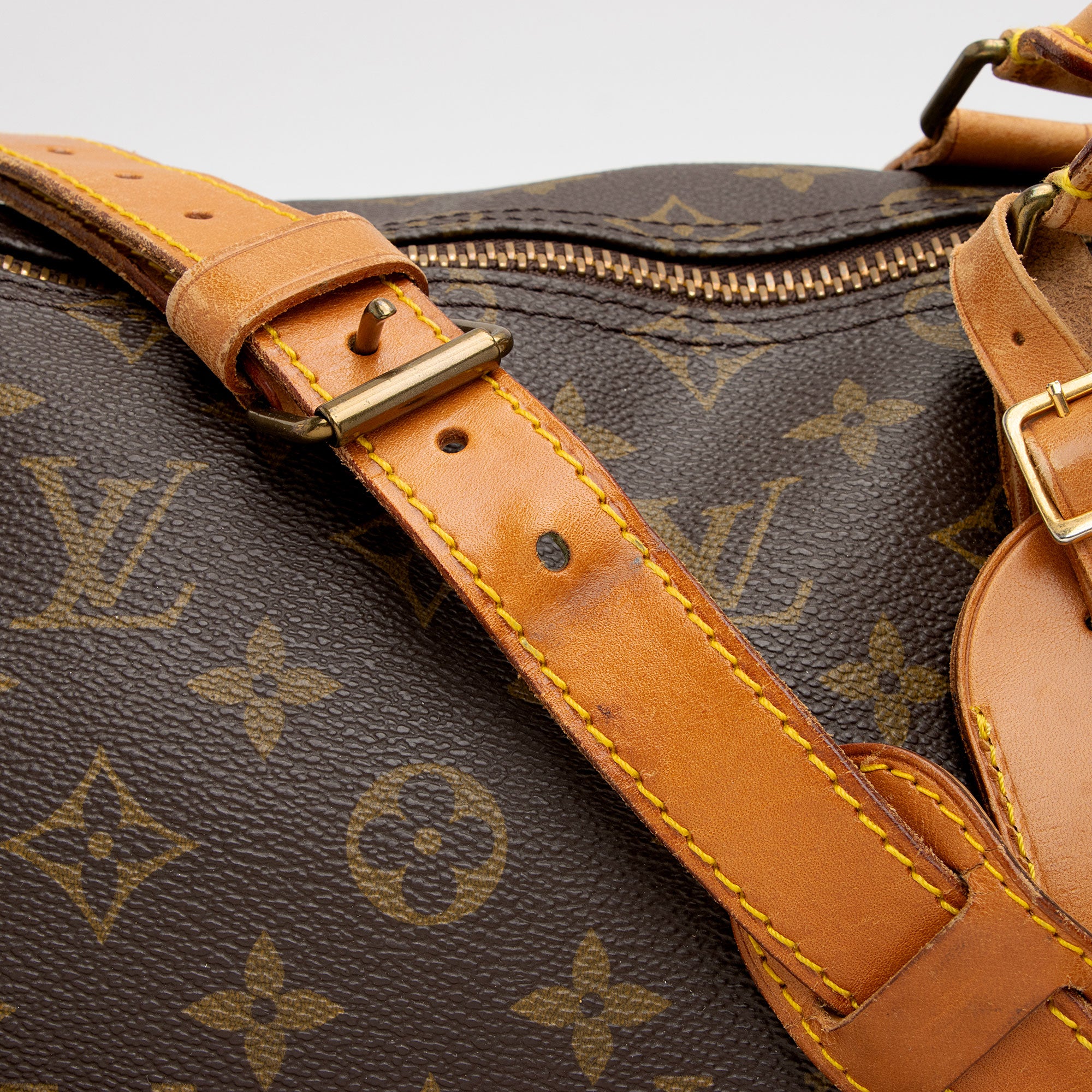 Louis Vuitton Vintage Monogram Canvas Keepall Bandouliere 50 Duffle Bag (SHF-MsNrAx)