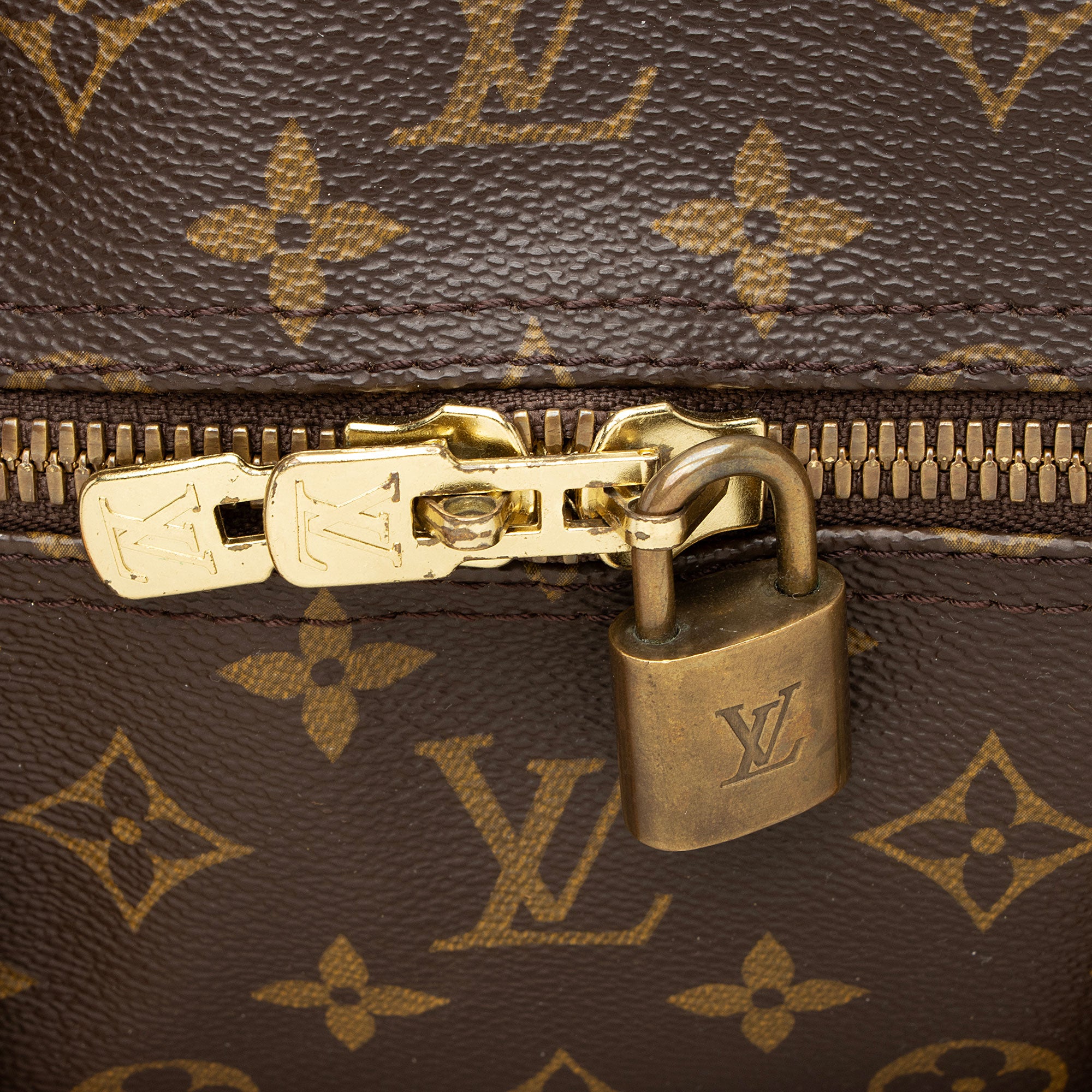 Louis Vuitton Vintage Monogram Canvas Keepall Bandouliere 60 Duffle