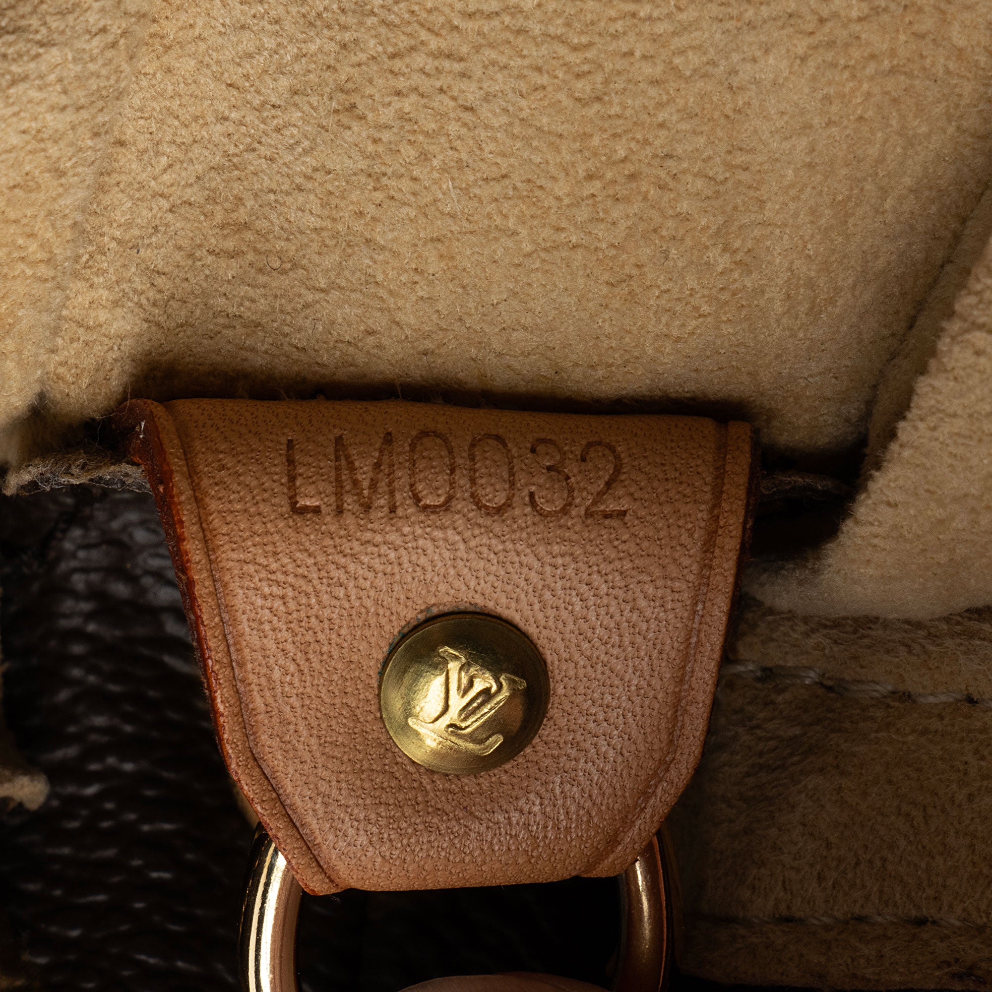 Louis Vuitton Vintage Monogram Canvas Looping GM Shoulder Bag (SHF-geiENj)