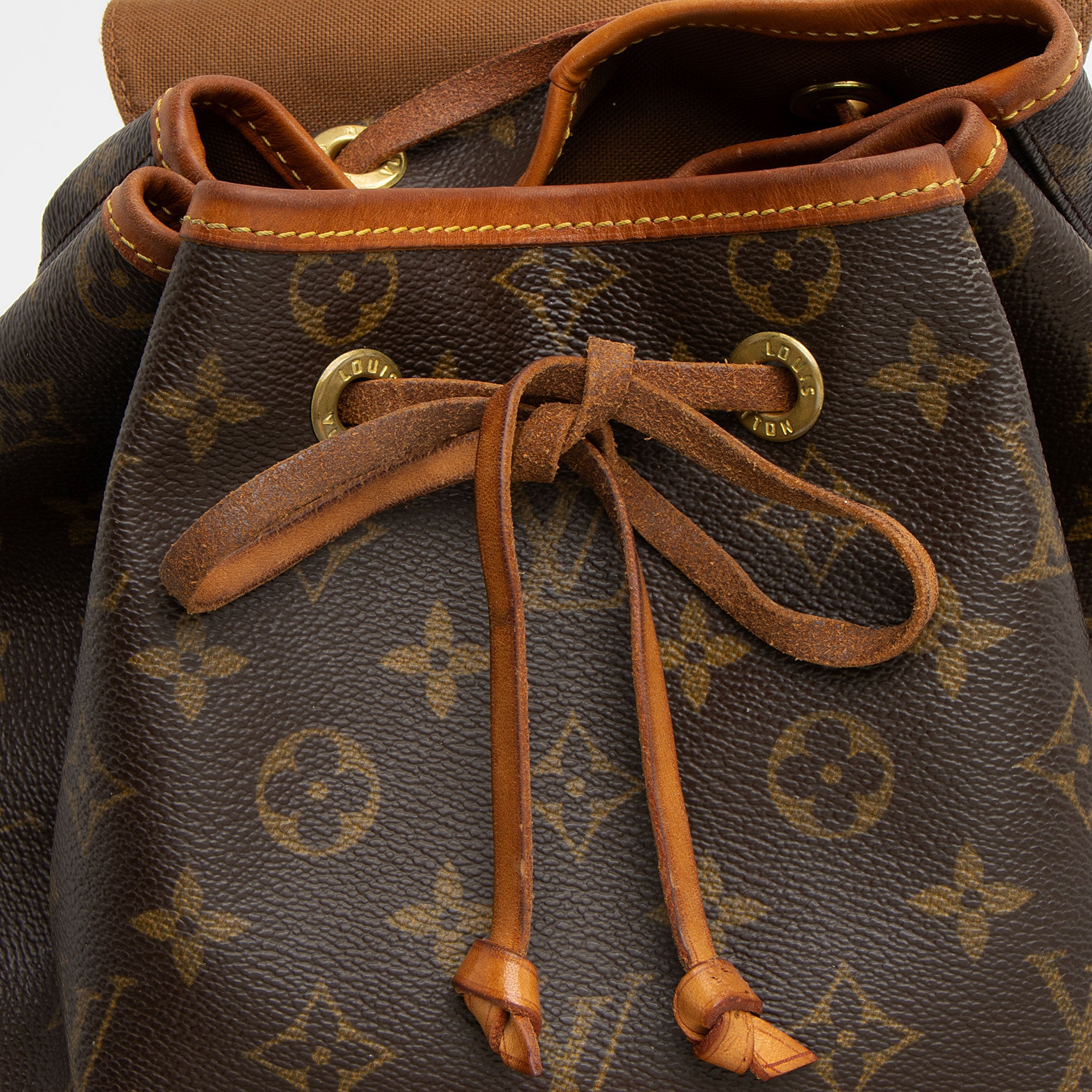 Louis Vuitton Vintage Monogram Canvas Montsouris GM Backpack (SHF-Crlk1A)