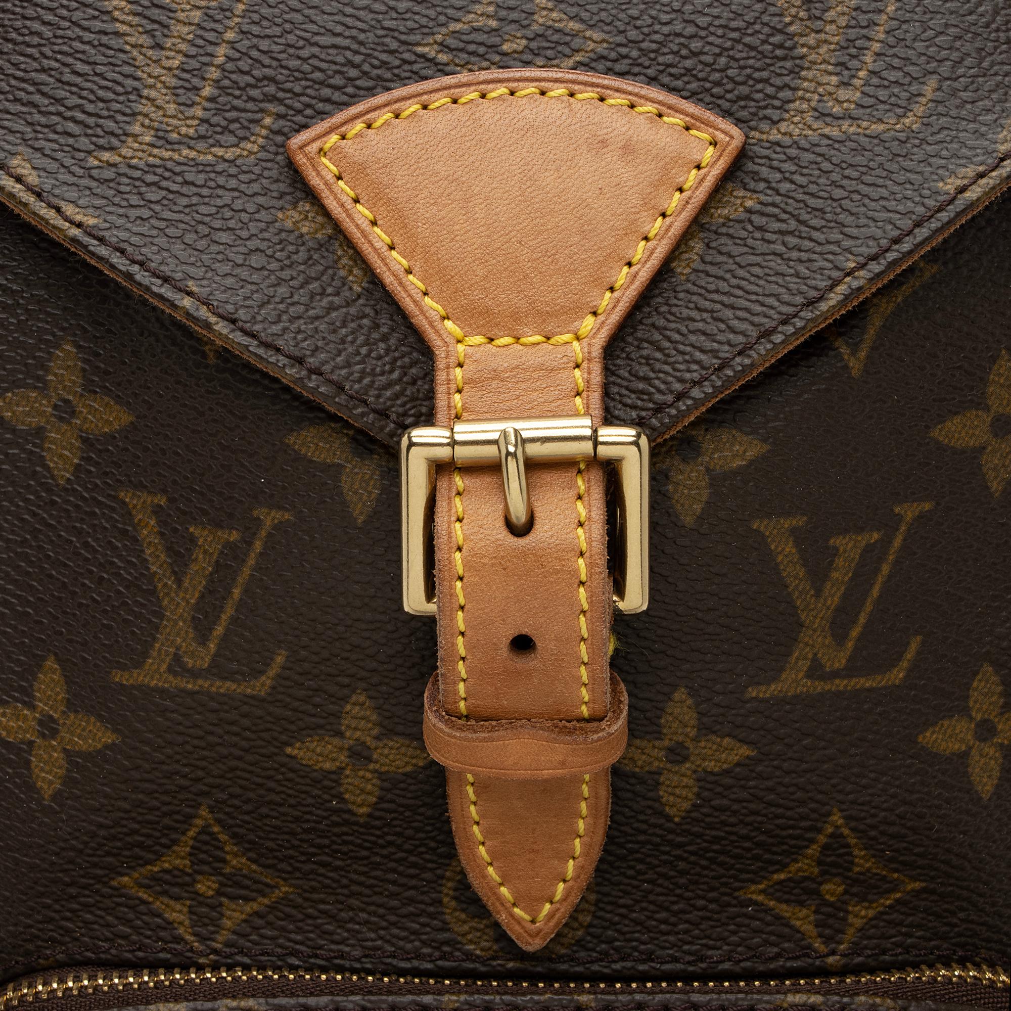 Louis Vuitton Vintage Monogram Canvas Montsouris MM Backpack (SHF-EUGvQe)