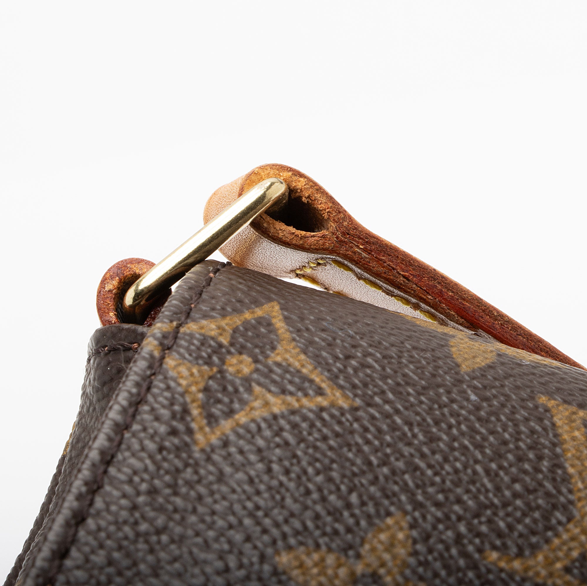 Louis Vuitton Vintage Monogram Canvas Musette Salsa Short Strap (SHF-S9AQfx)