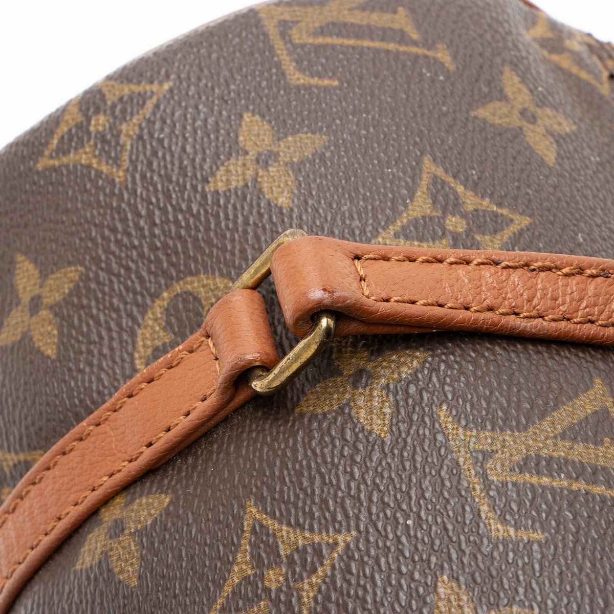 Louis Vuitton Vintage Monogram Canvas Papillon 26 Satchel