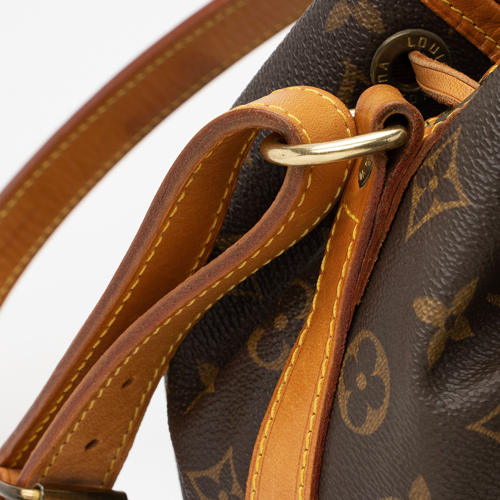 Louis Vuitton Vintage Monogram Canvas Petit Noe Shoulder Bag (SHF-lIwnIC)