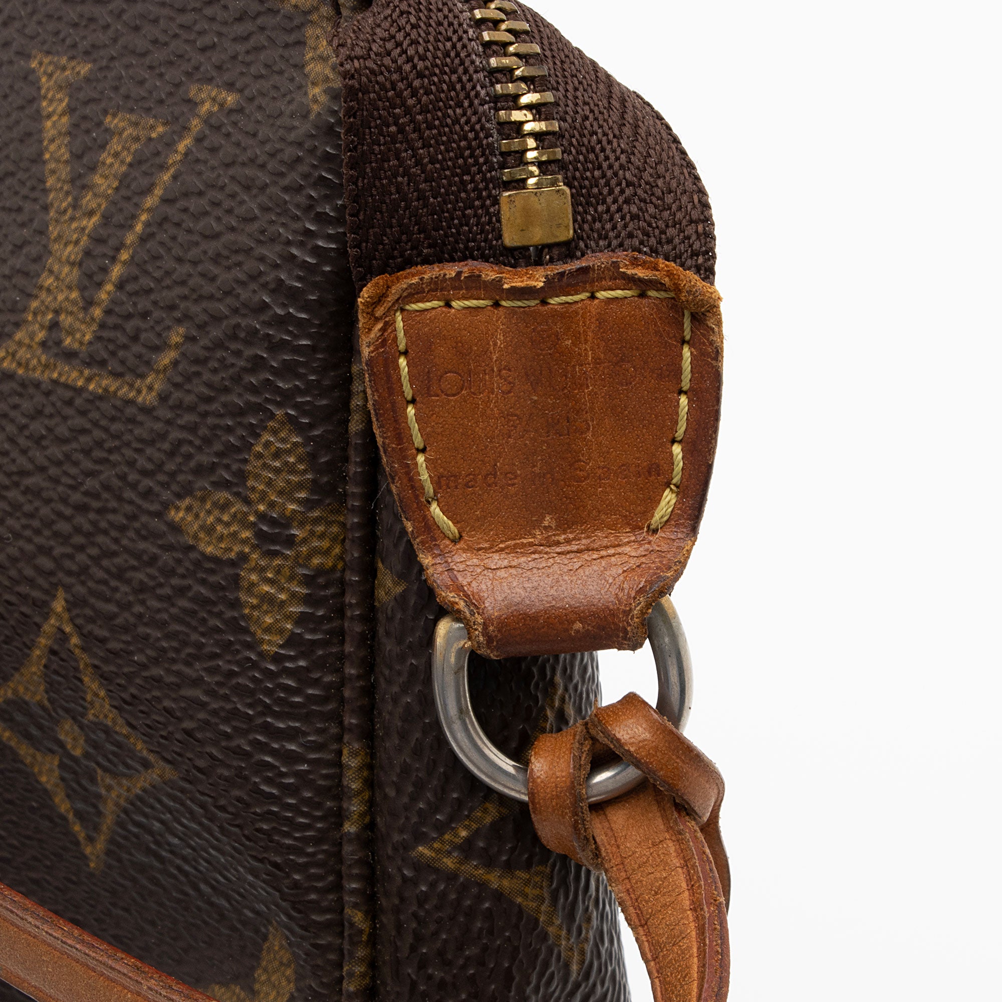 Louis Vuitton Vintage Monogram Canvas Pochette Accessoires (SHF-9OsCbe)