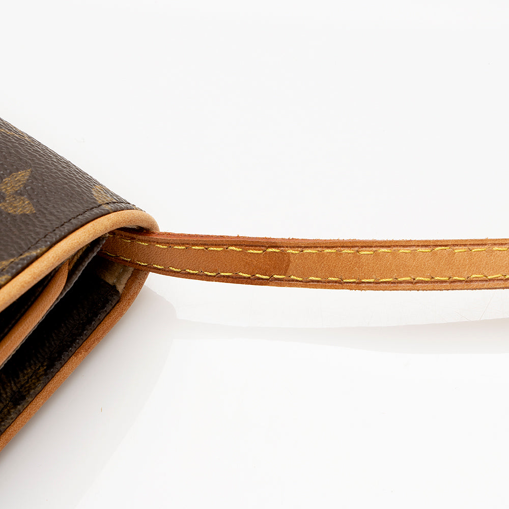 Louis Vuitton Vintage Monogram Canvas Pochette Twin GM Shoulder Bag (SHF-20793)