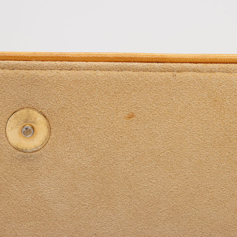 Louis Vuitton Vintage Monogram Canvas Trotteur Shoulder Bag (SHF-19383 –  LuxeDH