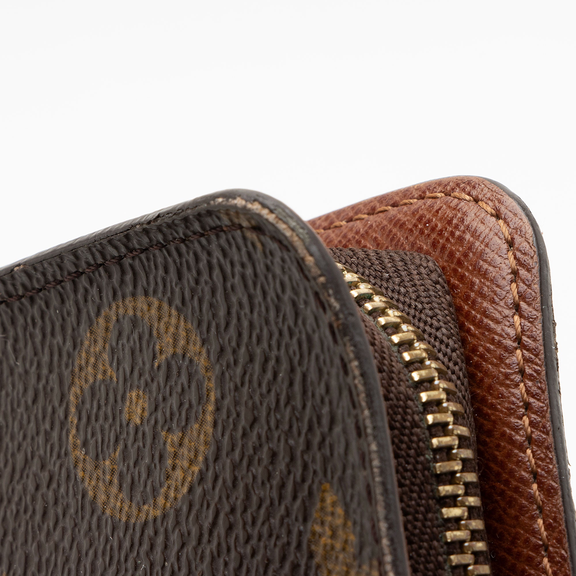 Louis Vuitton Vintage Monogram Canvas Porte Monnaie Zippy Wallet