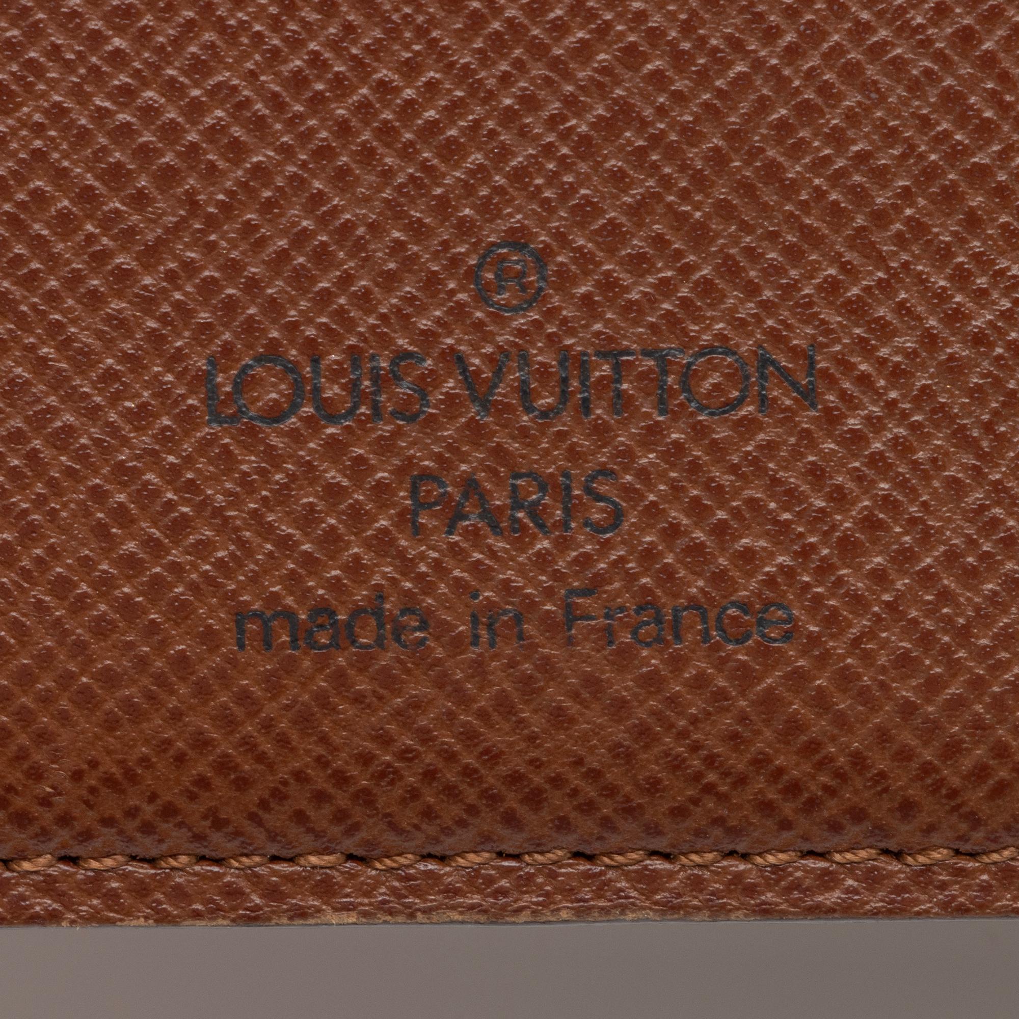 Louis Vuitton Vintage Monogram Canvas Porte Papier Zipper Wallet (SHF-Punscc)
