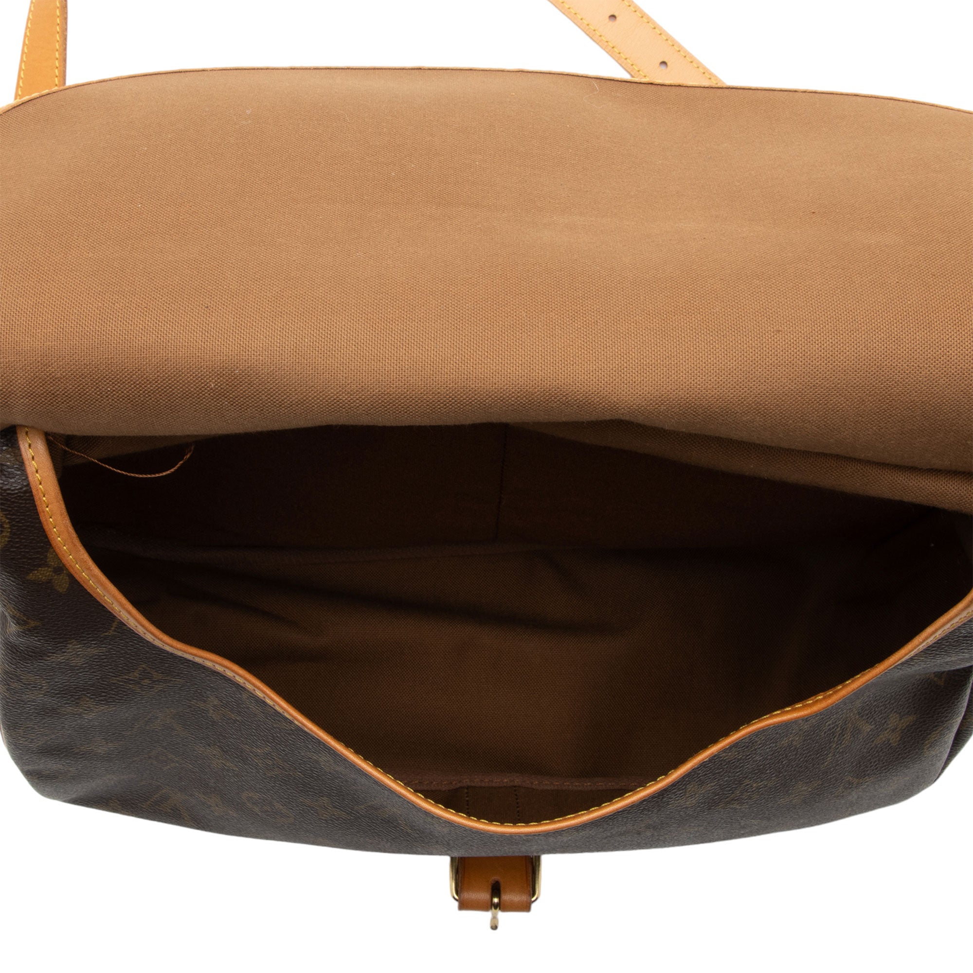 Louis Vuitton Vintage Monogram Canvas Saumur 35 Messenger Bag (SHF-Zvqdiw)