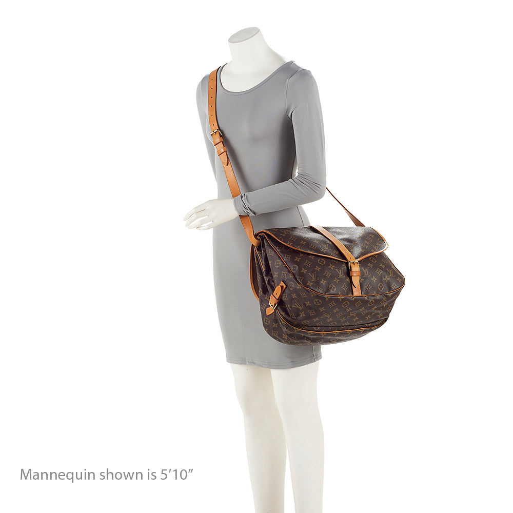 Louis Vuitton Vintage Monogram Canvas Saumur 35 Messenger