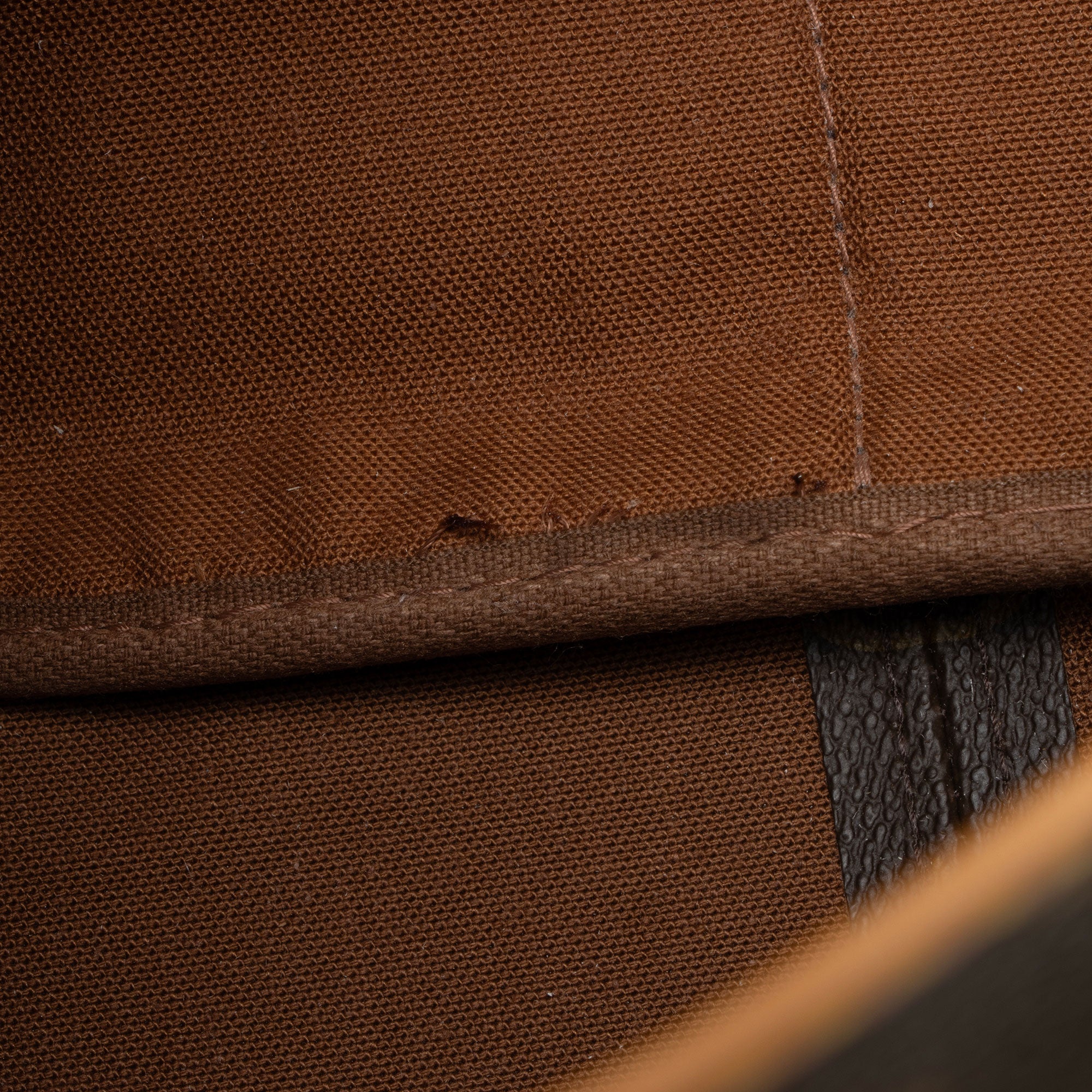 Louis Vuitton Vintage Monogram Canvas Saumur 35 Messenger