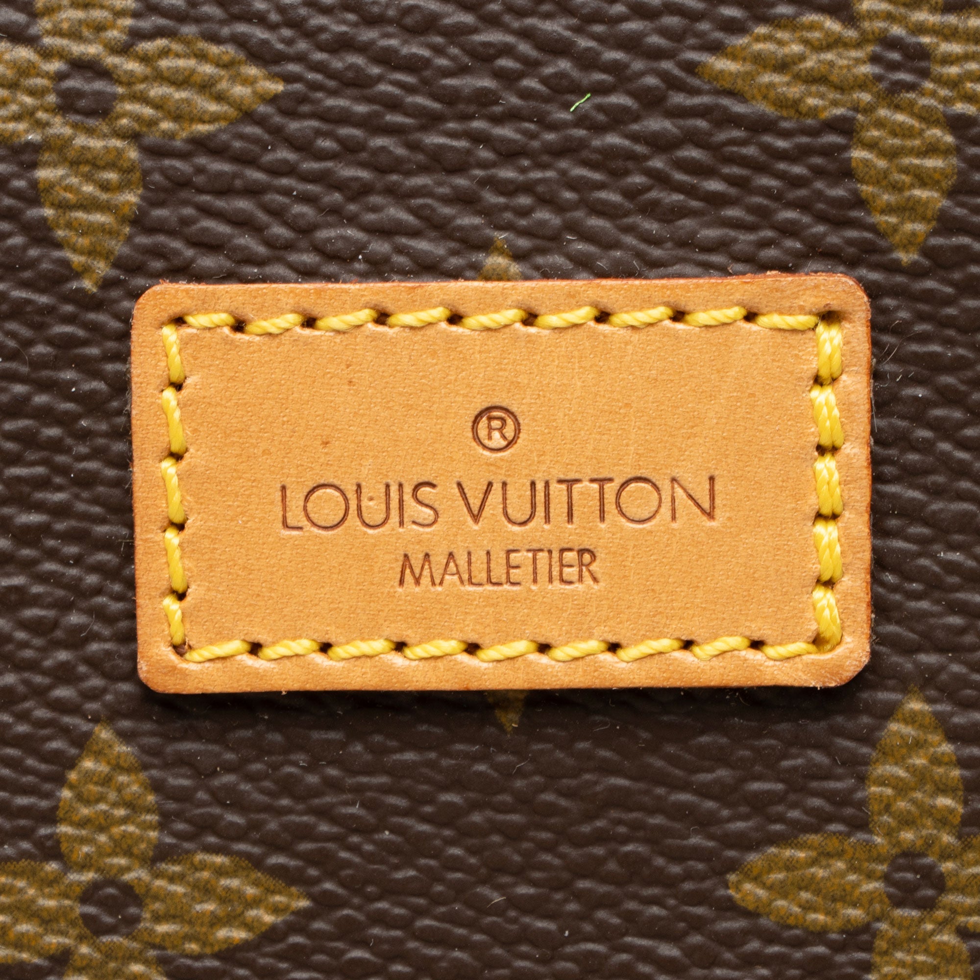 Louis Vuitton Vintage Monogram Canvas Saumur 35 Messenger
