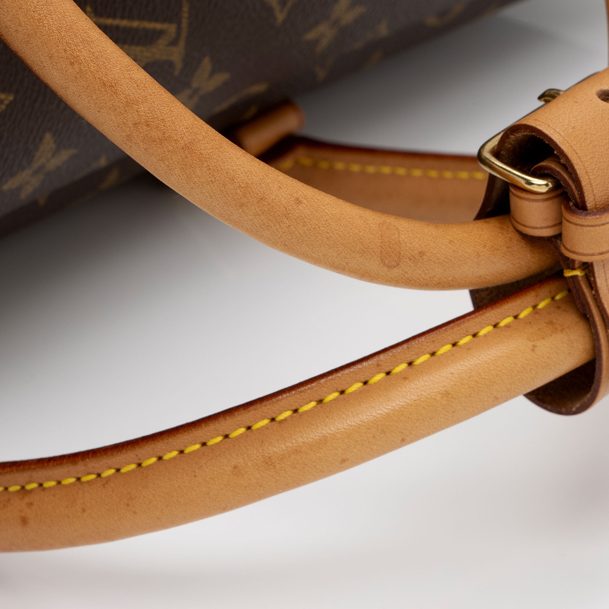 Louis Vuitton Vintage Monogram Canvas Sirius 45 Weekender (SHF-omloN0)