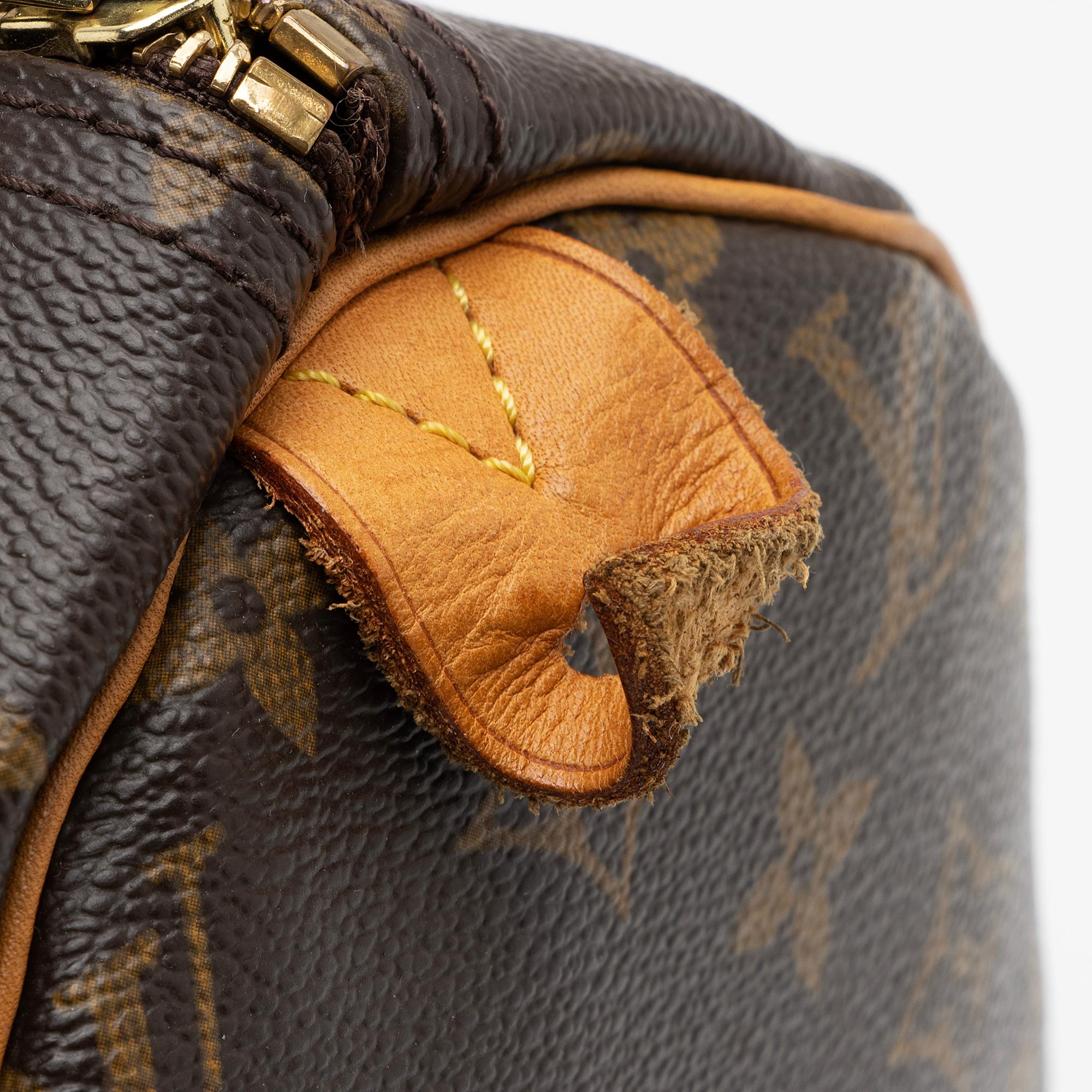 Louis Vuitton Vintage Monogram Canvas Speedy 30 Satchel (SHF Louis Vuitton Vintage Monogram Canvas Speedy 30 Satchel (SHF