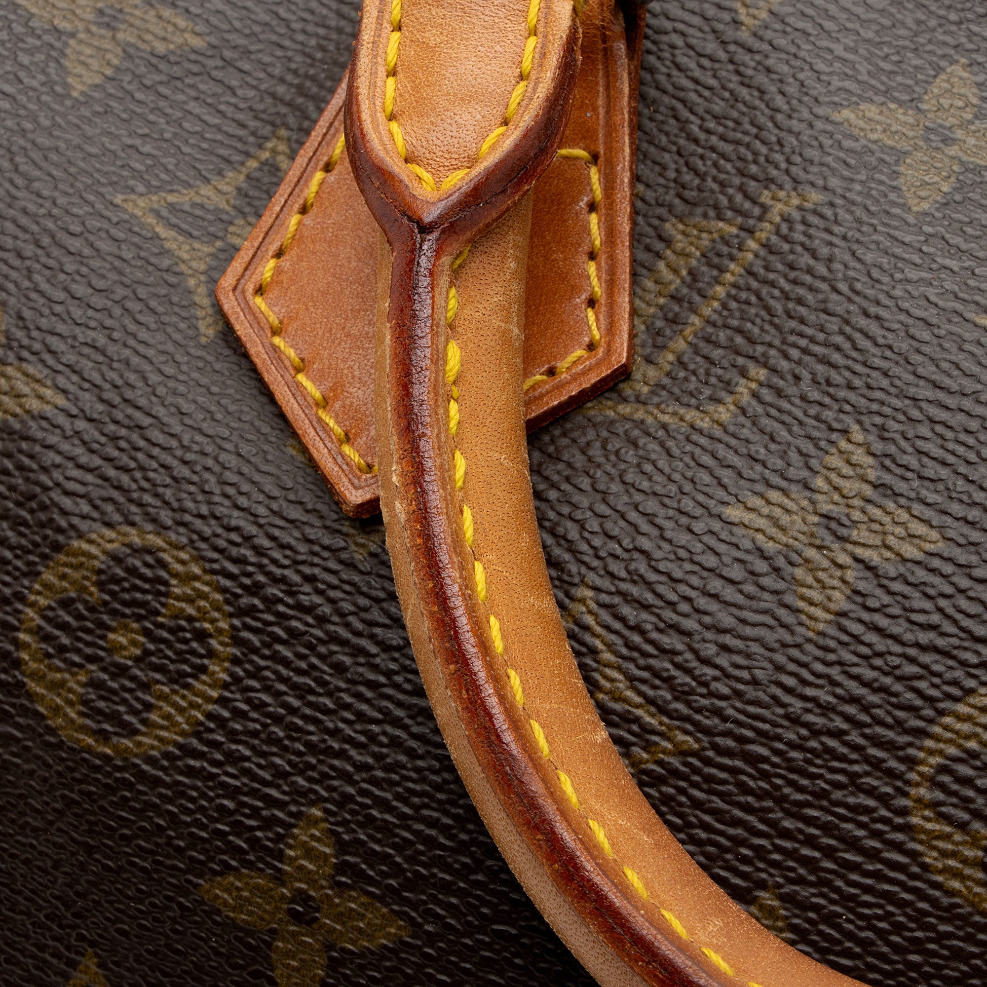 Louis Vuitton Vintage Monogram Canvas Speedy 35 Satchel (SHF-iS1dlK)