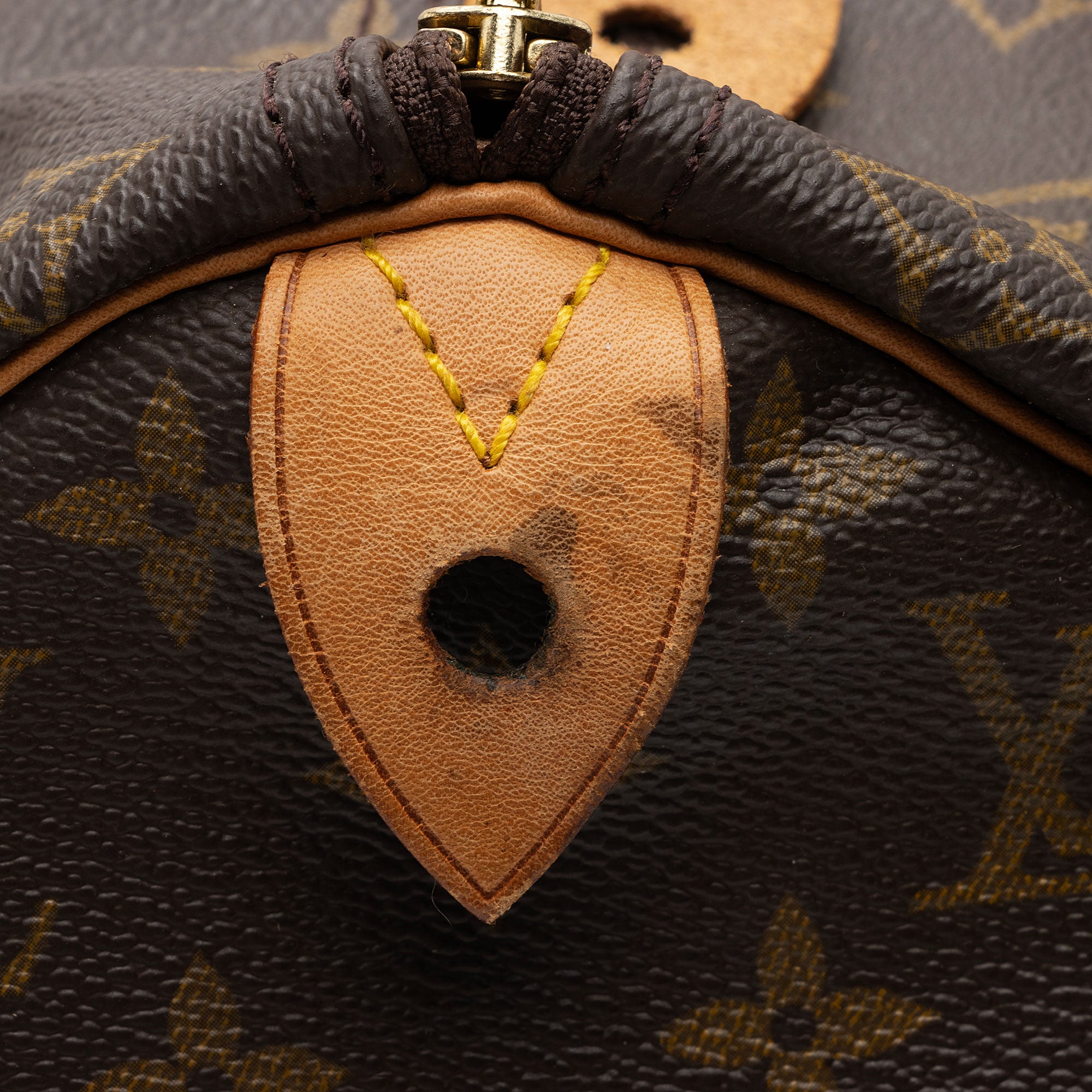 Louis Vuitton Vintage Monogram Canvas Speedy 40 Satchel (SHF-x3wid7)