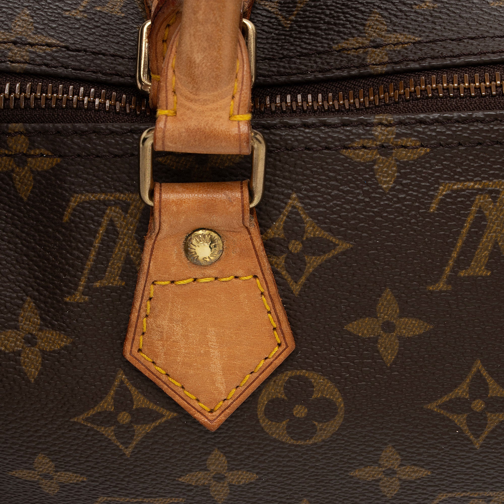Louis Vuitton Vintage Monogram Canvas Speedy 40 Satchel (SHF-eH9l4O)