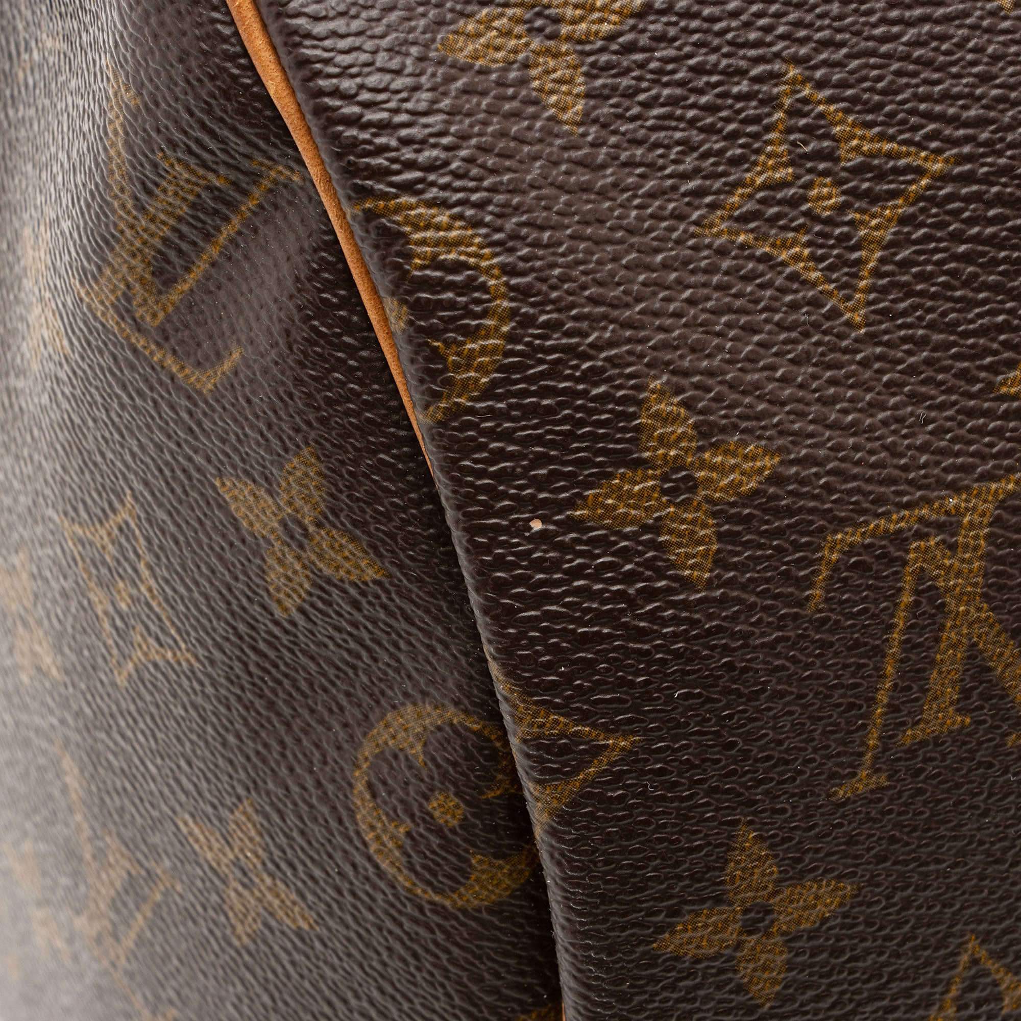 Louis Vuitton Vintage Monogram Canvas Speedy 40 Satchel (SHF-9L1Ijf)