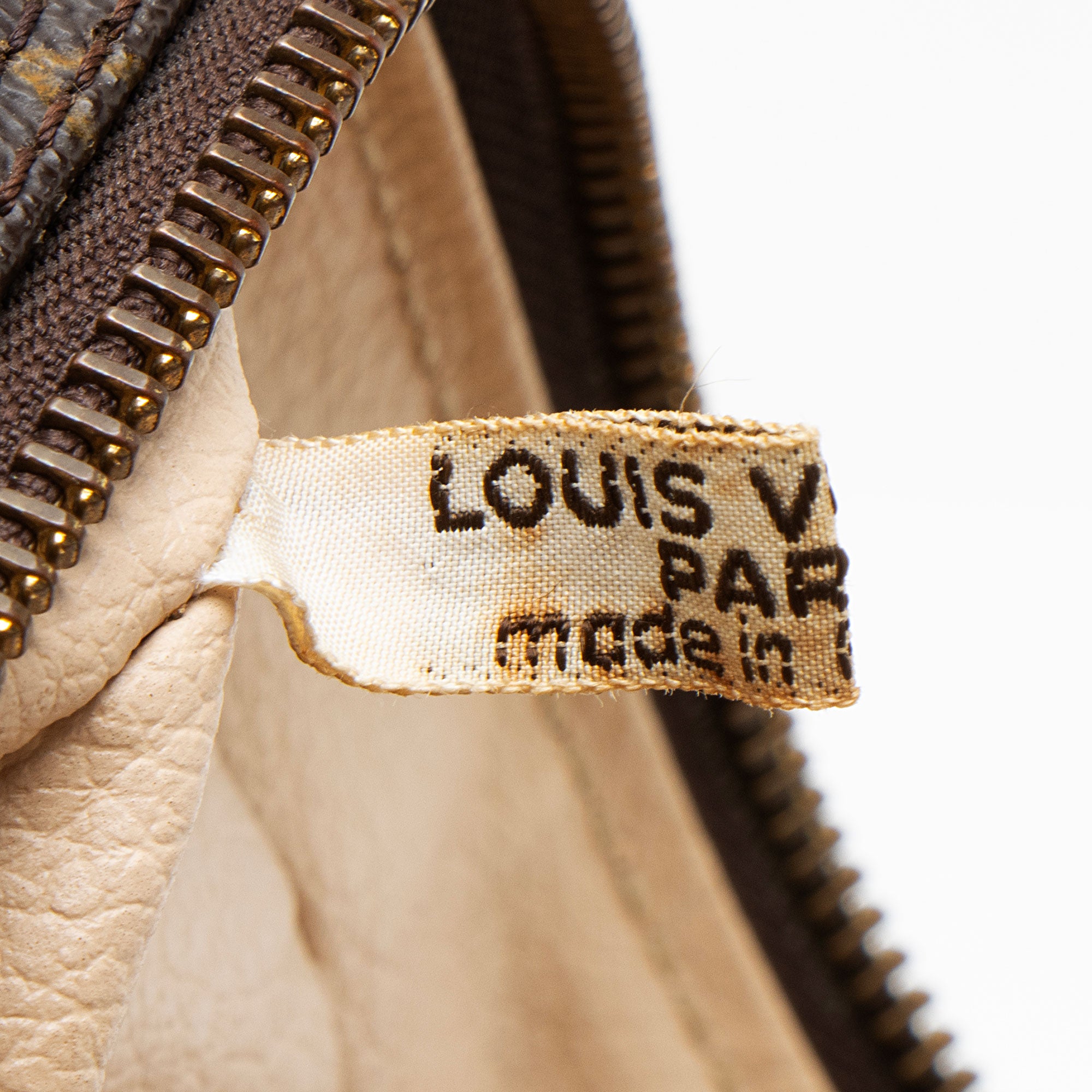 Louis Vuitton Vintage Monogram Canvas Trousse Toiletry Pouch 28