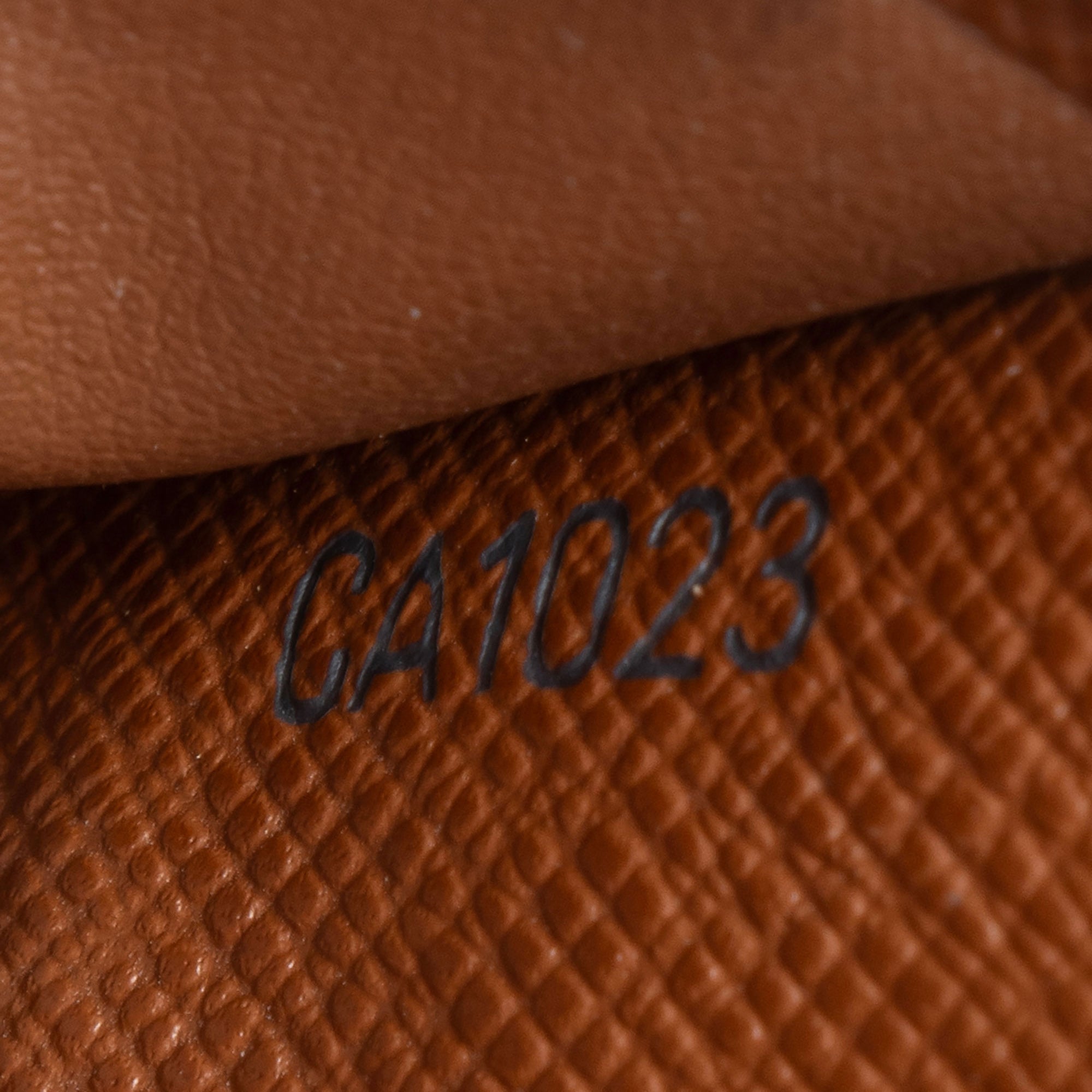 Louis Vuitton Vintage Monogram Canvas Zipped Compact Wallet