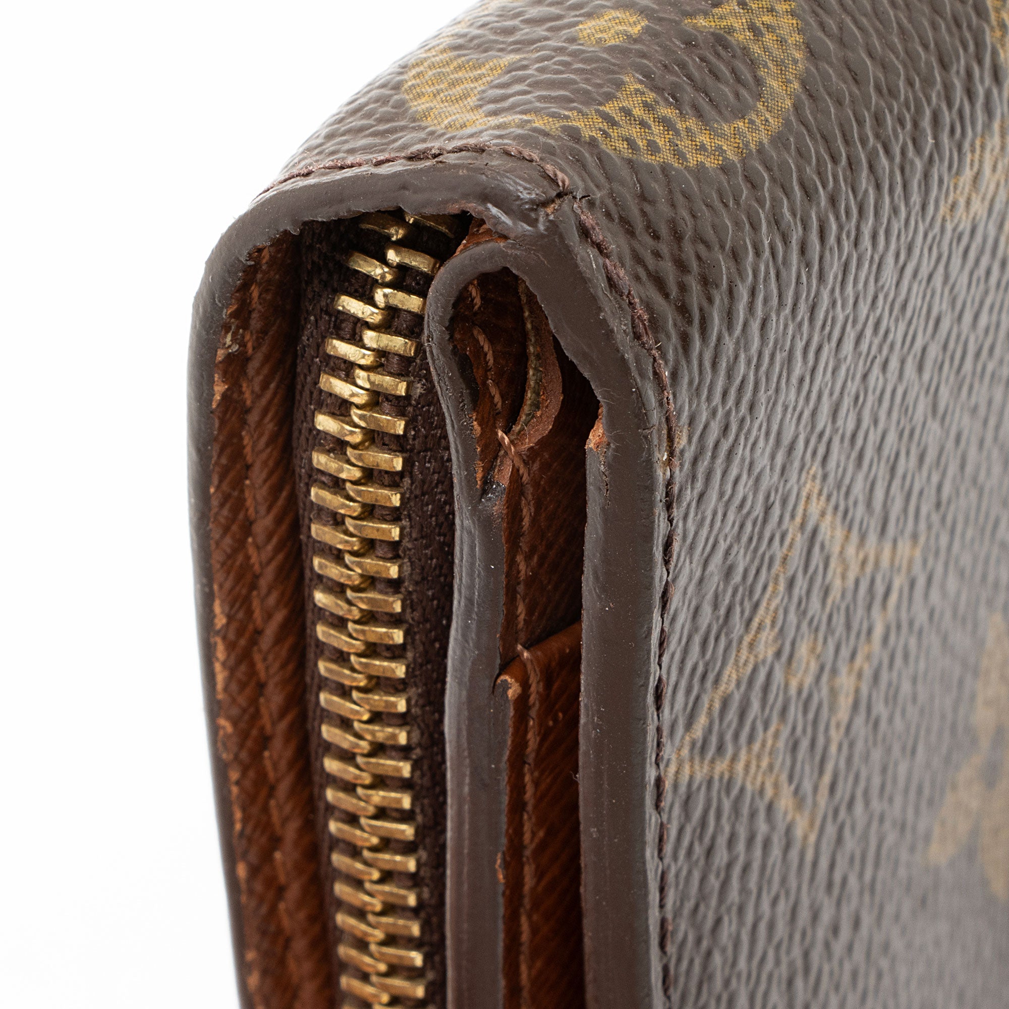 Louis Vuitton Vintage Monogram Canvas Zipped Compact Wallet