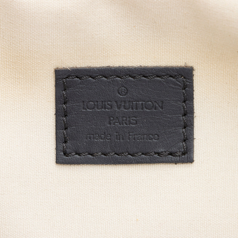 Louis Vuitton Vintage Monogram Vernis Christie MM Shoulder Bag (SHF-18 –  LuxeDH
