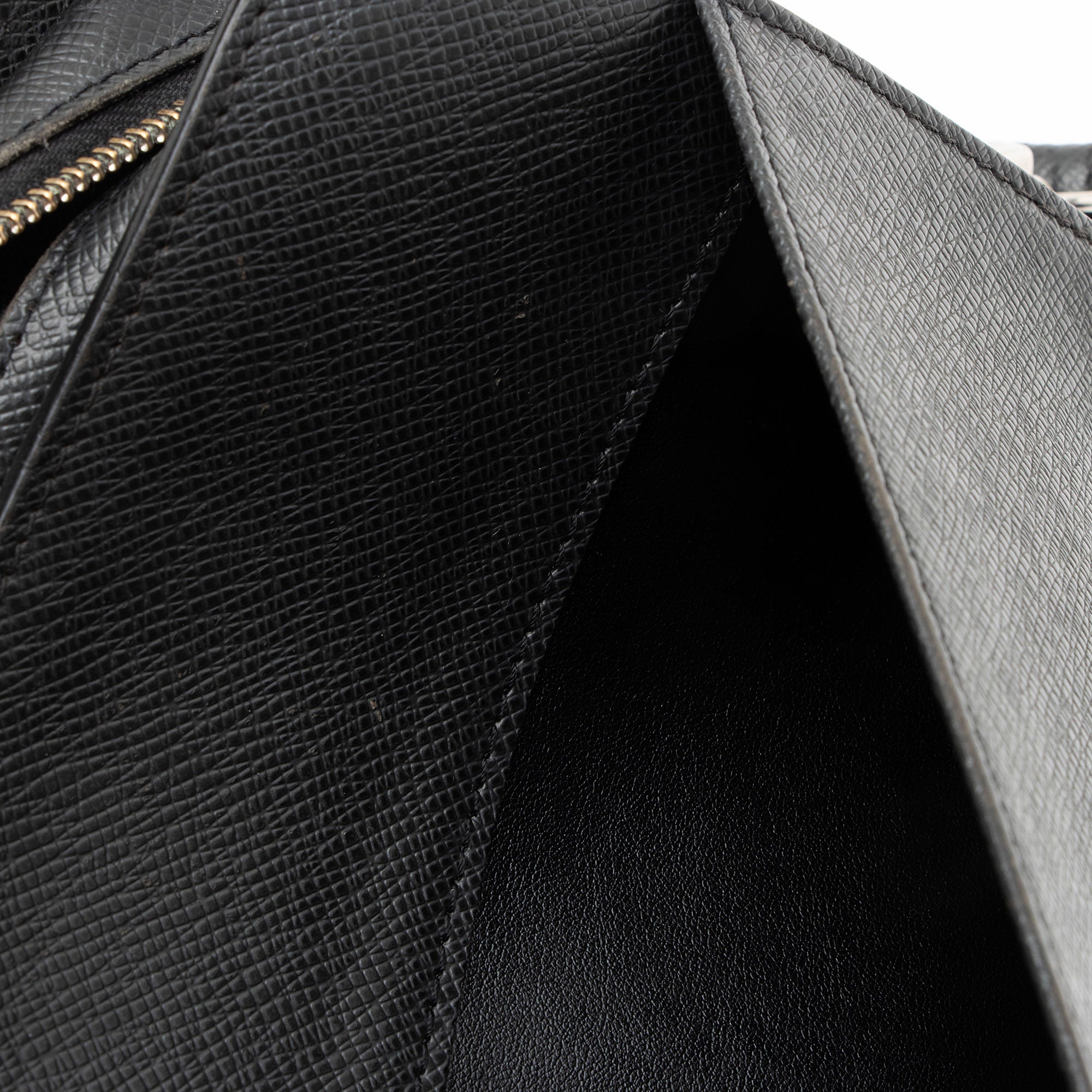 Louis Vuitton Vintage Taiga Leather Baikal Wristlet