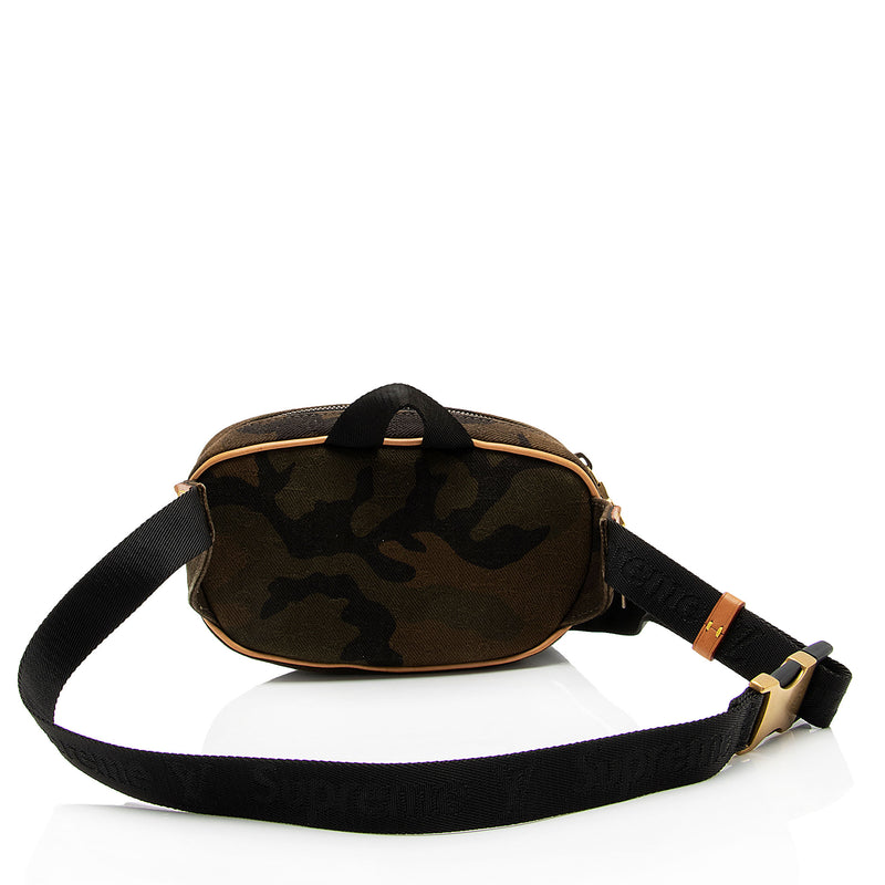 Louis Vuitton x Supreme Camouflage Canvas Bum Bag (SHF-rlxFpm)