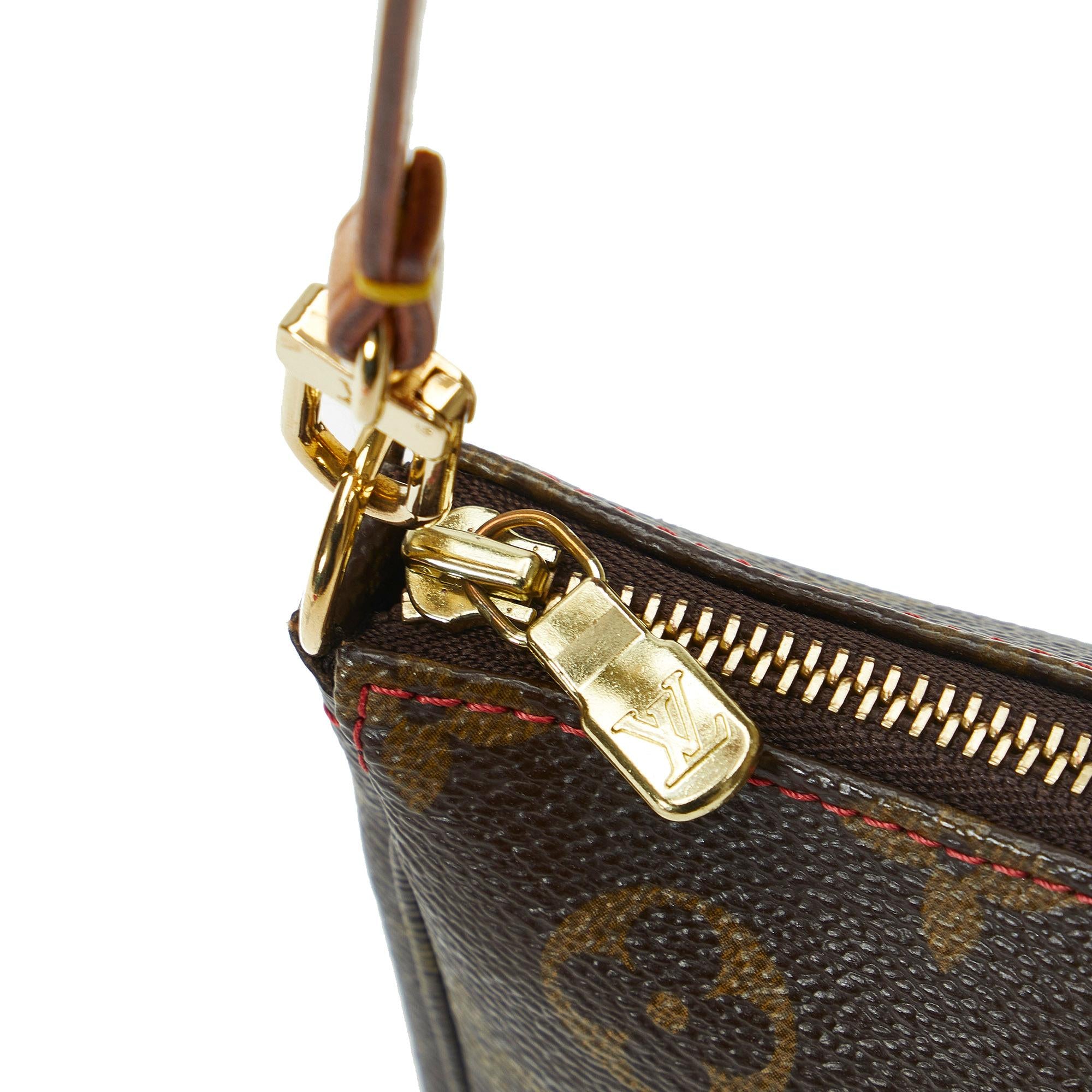 Louis Vuitton x Takashi Murakami  Monogram Cherry Pochette Accessoires (SHG-2i768q)