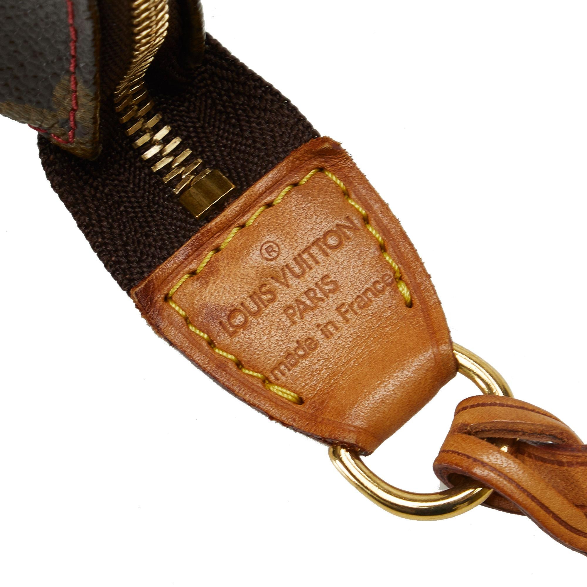 Louis Vuitton x Takashi Murakami  Monogram Cherry Pochette Accessoires (SHG-2i768q)