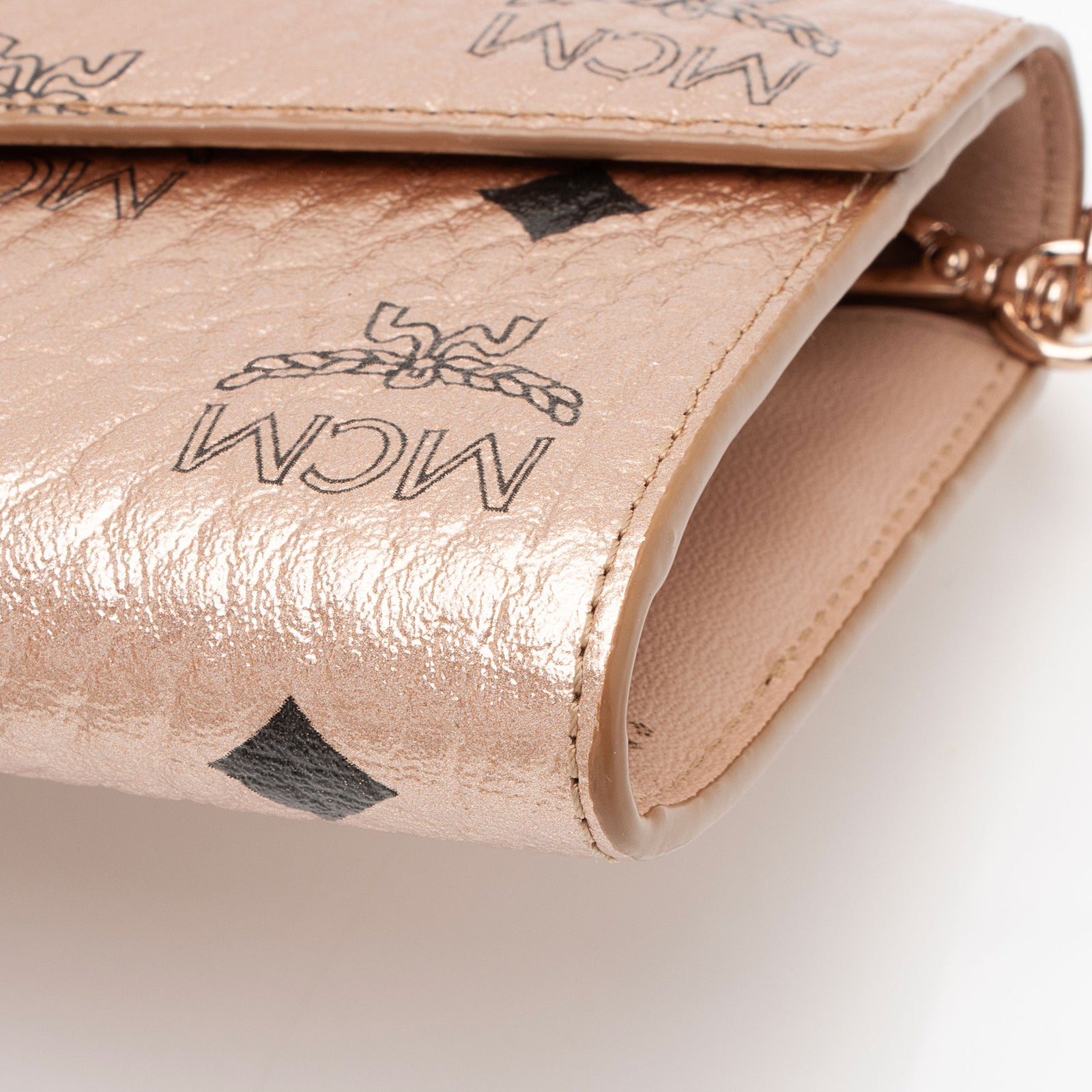 MCM Metallic Visetos Patricia Chain Wallet SHF 2joDiH LuxeDH