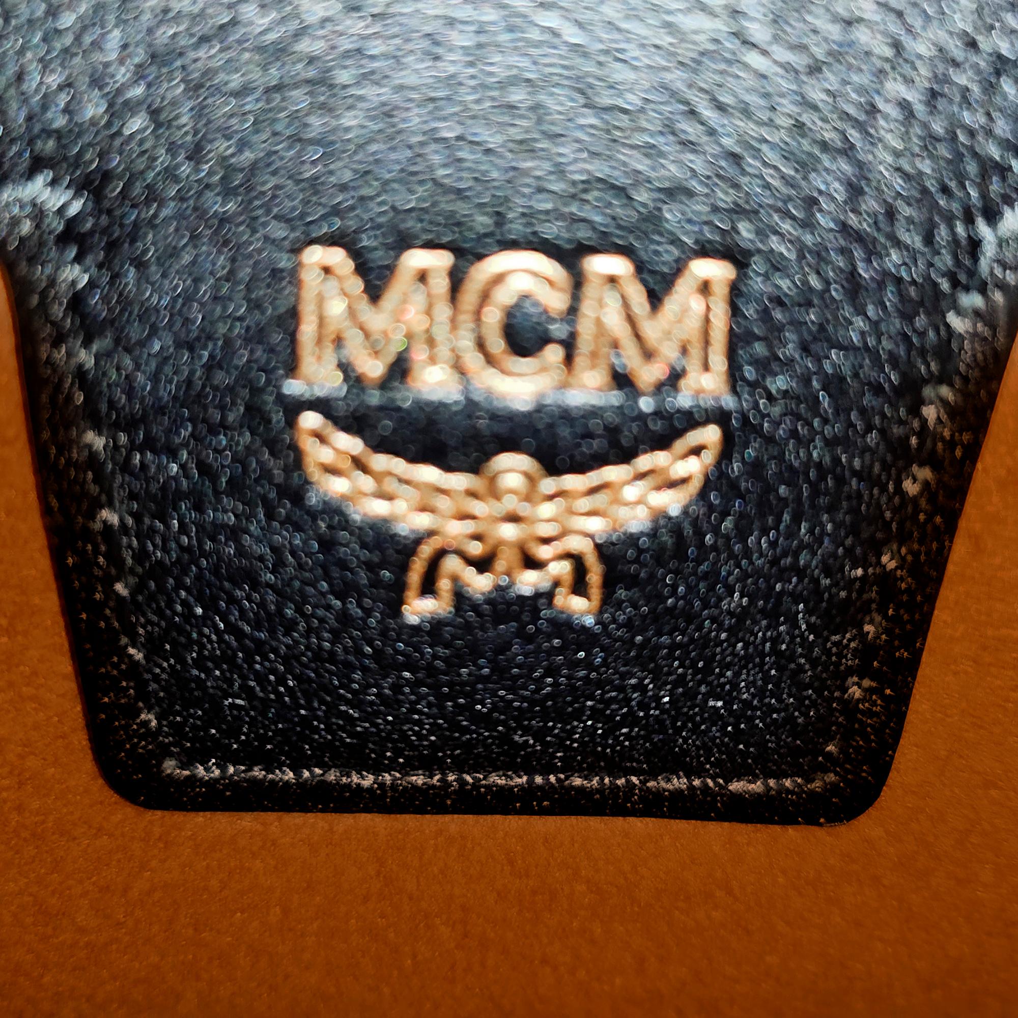 MCM Studded Odeon Stark (SHG-35304)