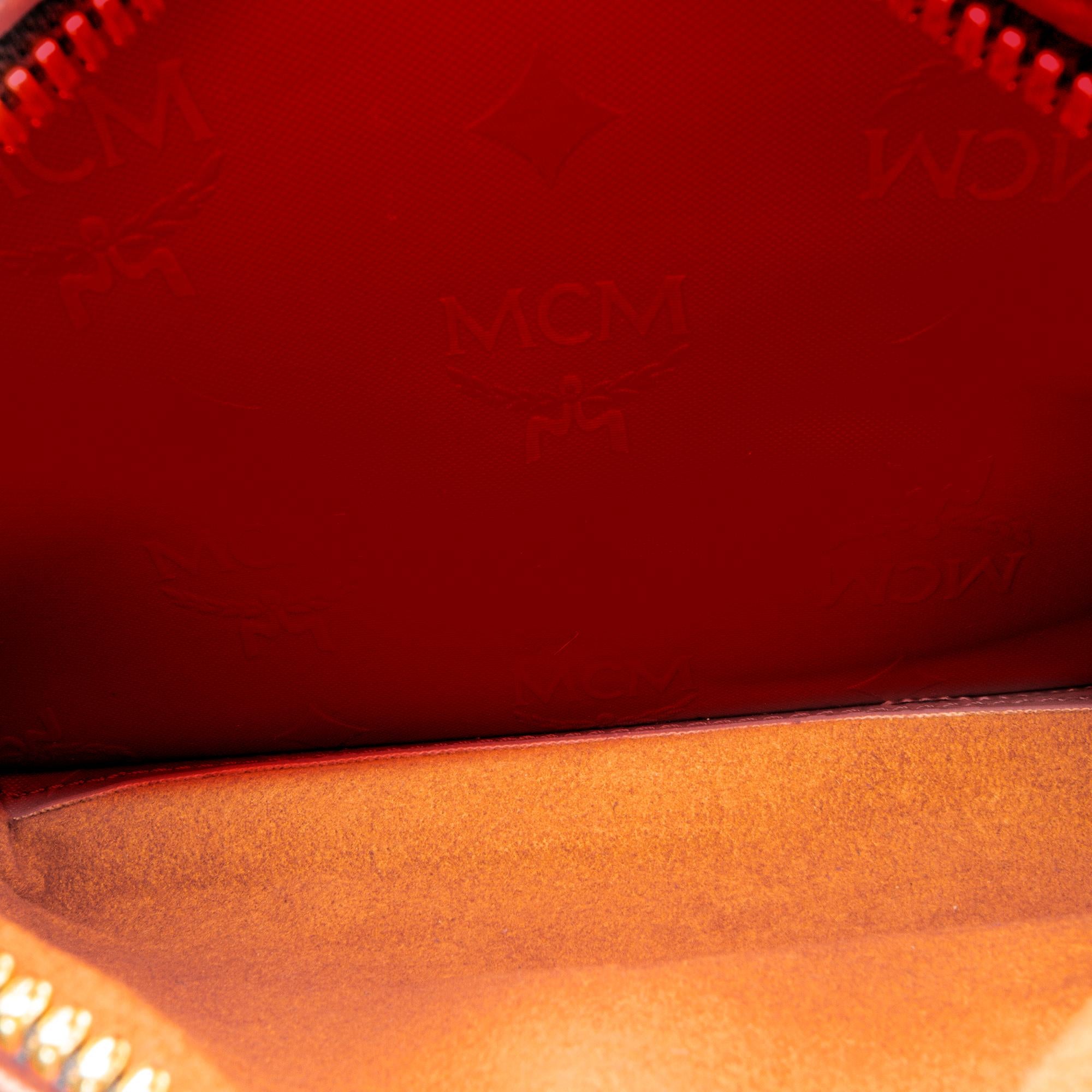 MCM Studded Odeon Stark (SHG-35304)