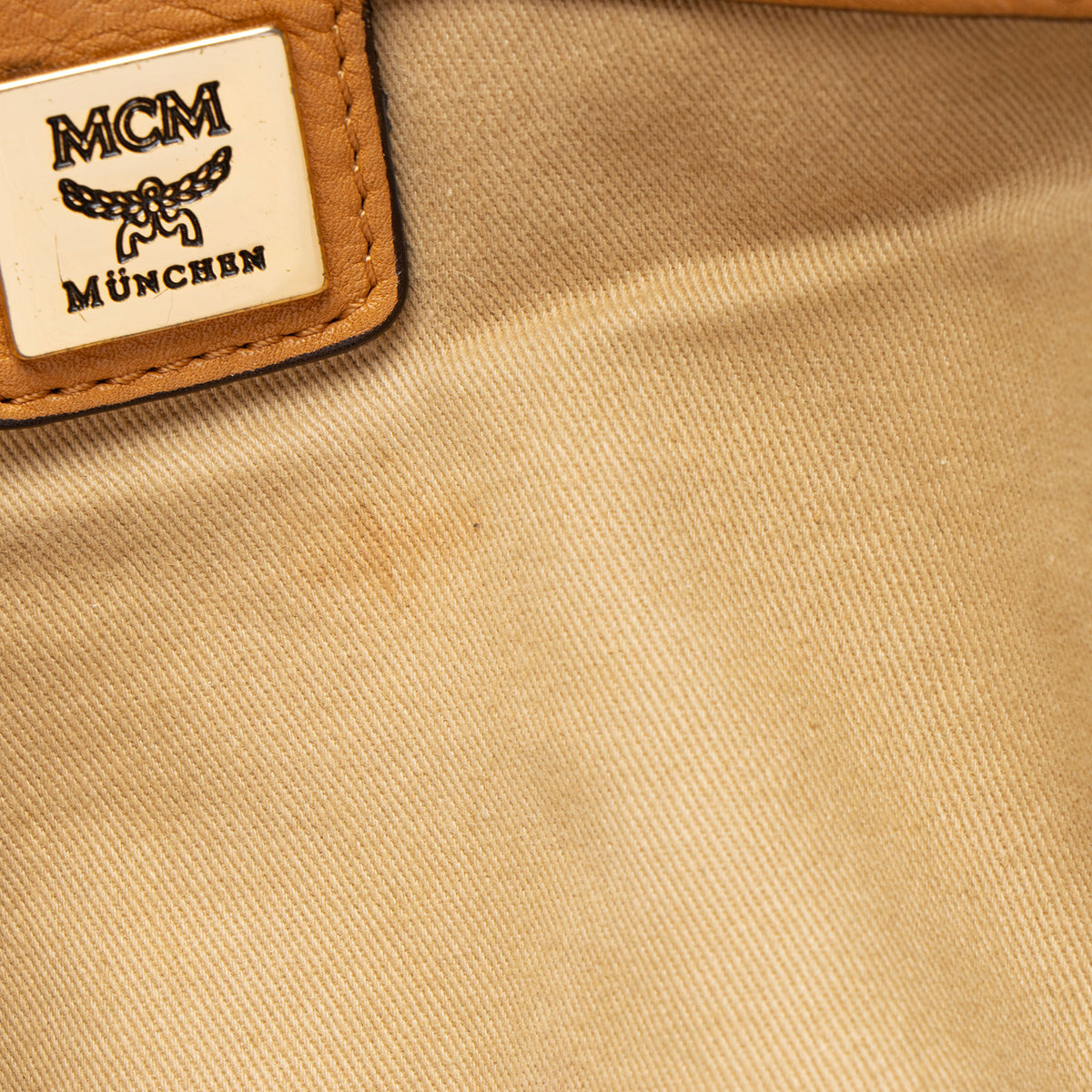 MCM Visetos Hobo
