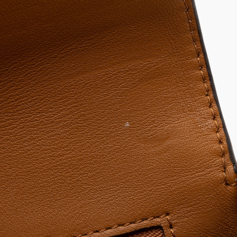 MCM Visetos Leather Millie Small Crossbody Bag (SHF-nDHdsr) – LuxeDH