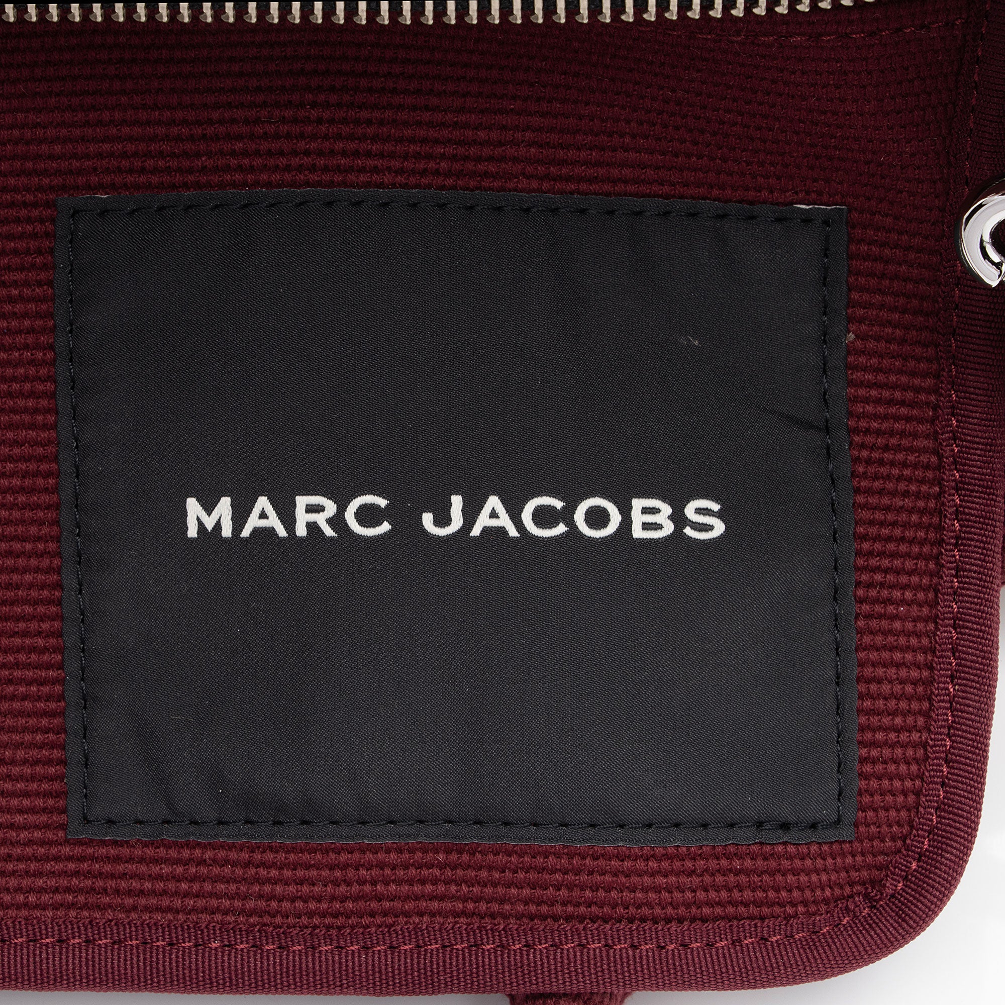 Marc Jacobs Canvas The Tote Medium Bag (SHF-j4utbg)