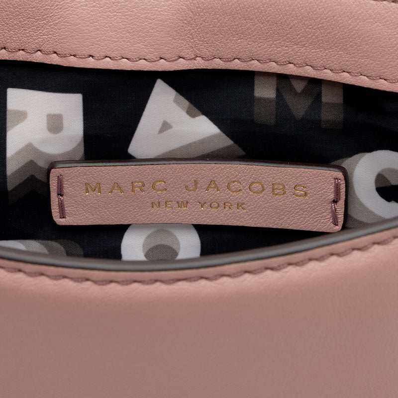 Marc Jacobs Leather Avenue Crossbody Bag (SHF-ciVrqf)