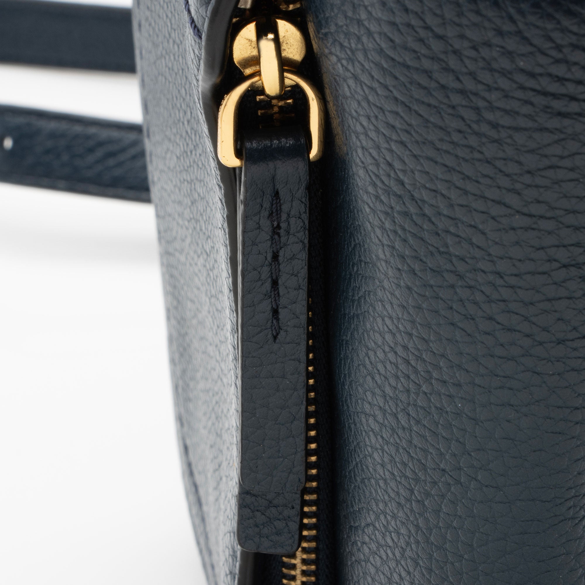 Marc Jacobs Leather Empire City Shoulder Bag (SHF-1t2ZIg)