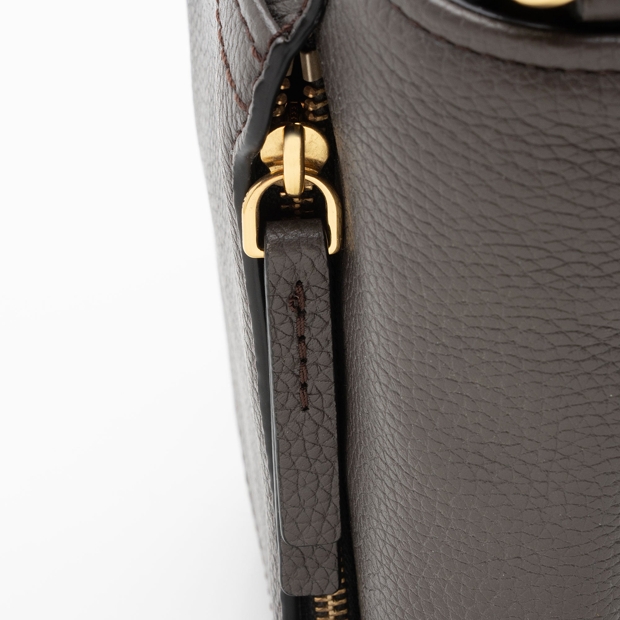 Marc Jacobs Leather Empire City Shoulder Bag (SHF-XzLCsn)